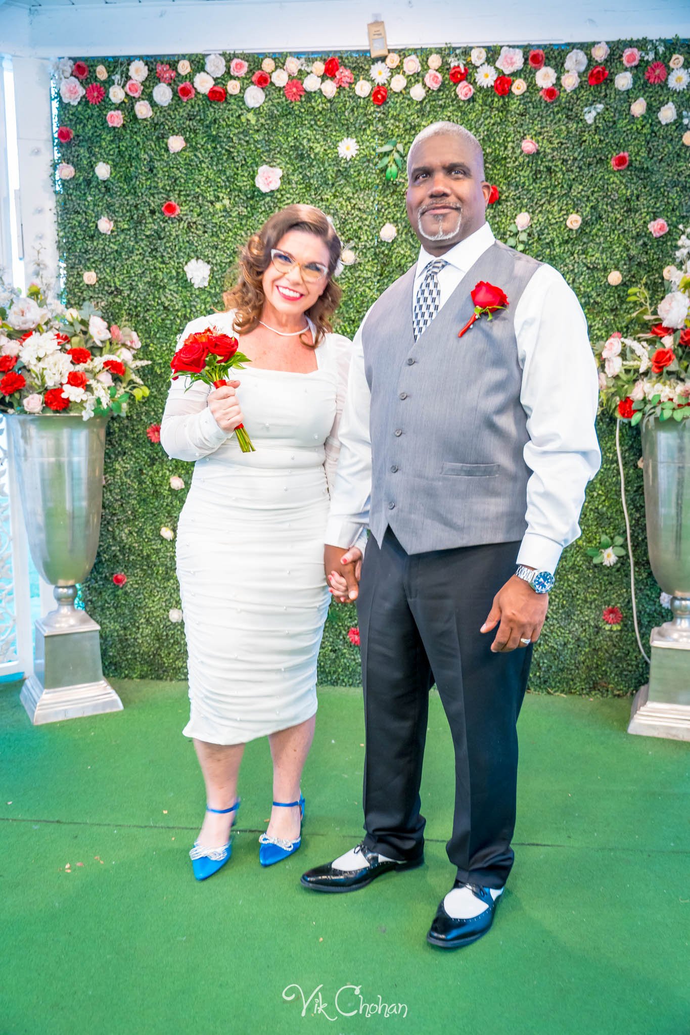 2026-08-10-Albert-and-Melissa-Little-White-Chapel-Fremont-st-Wedding-aug-10th-2026-Vik-Chohan-Photography-Social-Media-029.jpg