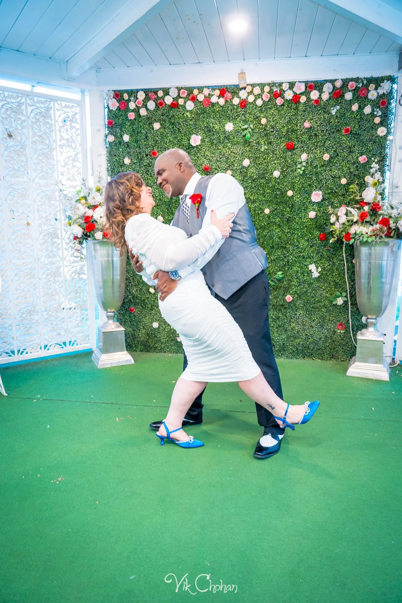 2026-08-10-Albert-and-Melissa-Little-White-Chapel-Fremont-st-Wedding-aug-10th-2026-Vik-Chohan-Photography-Social-Media-039.jpg