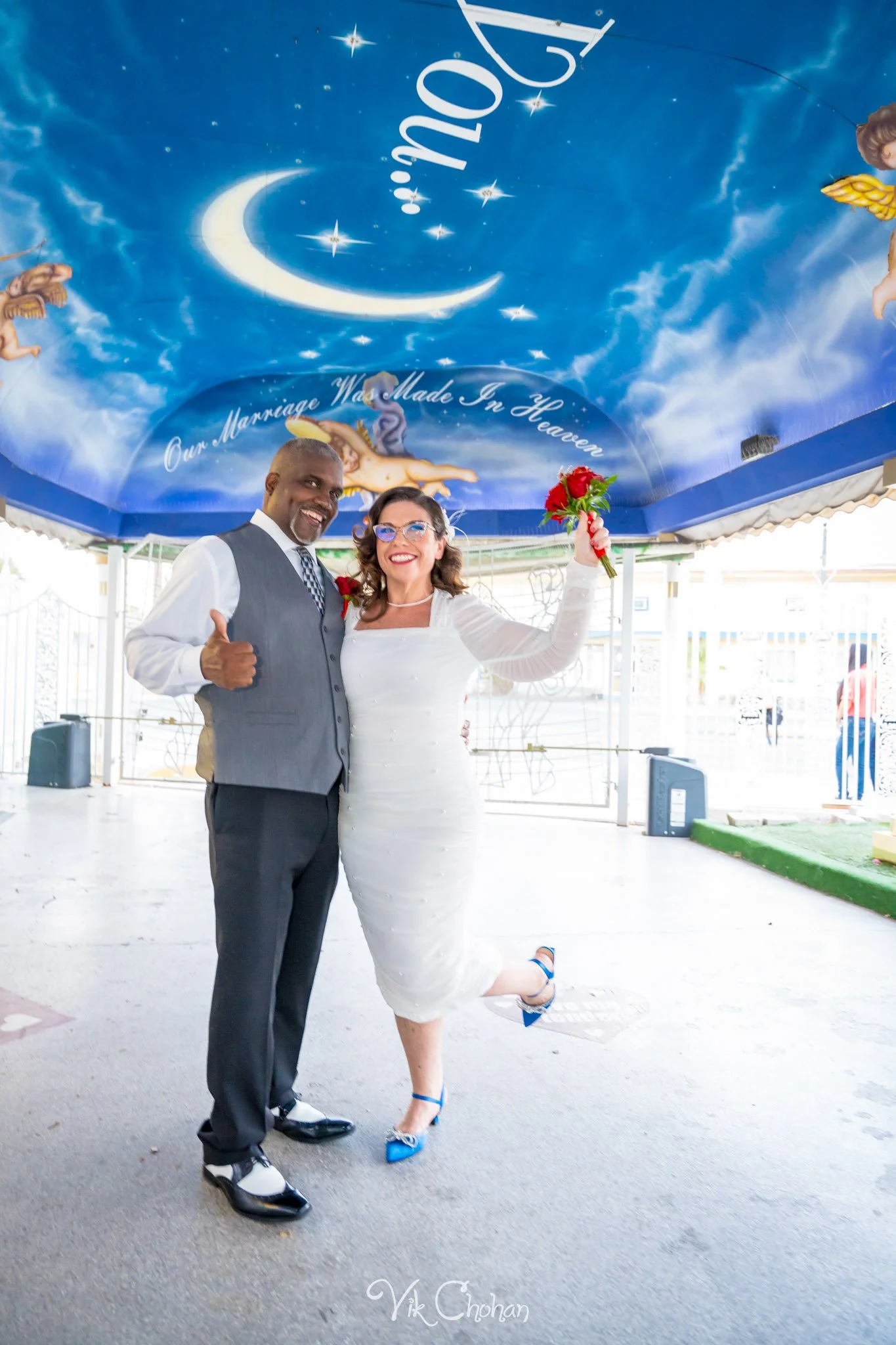 2026-08-10-Albert-and-Melissa-Little-White-Chapel-Fremont-st-Wedding-aug-10th-2026-Vik-Chohan-Photography-Social-Media-047.jpg