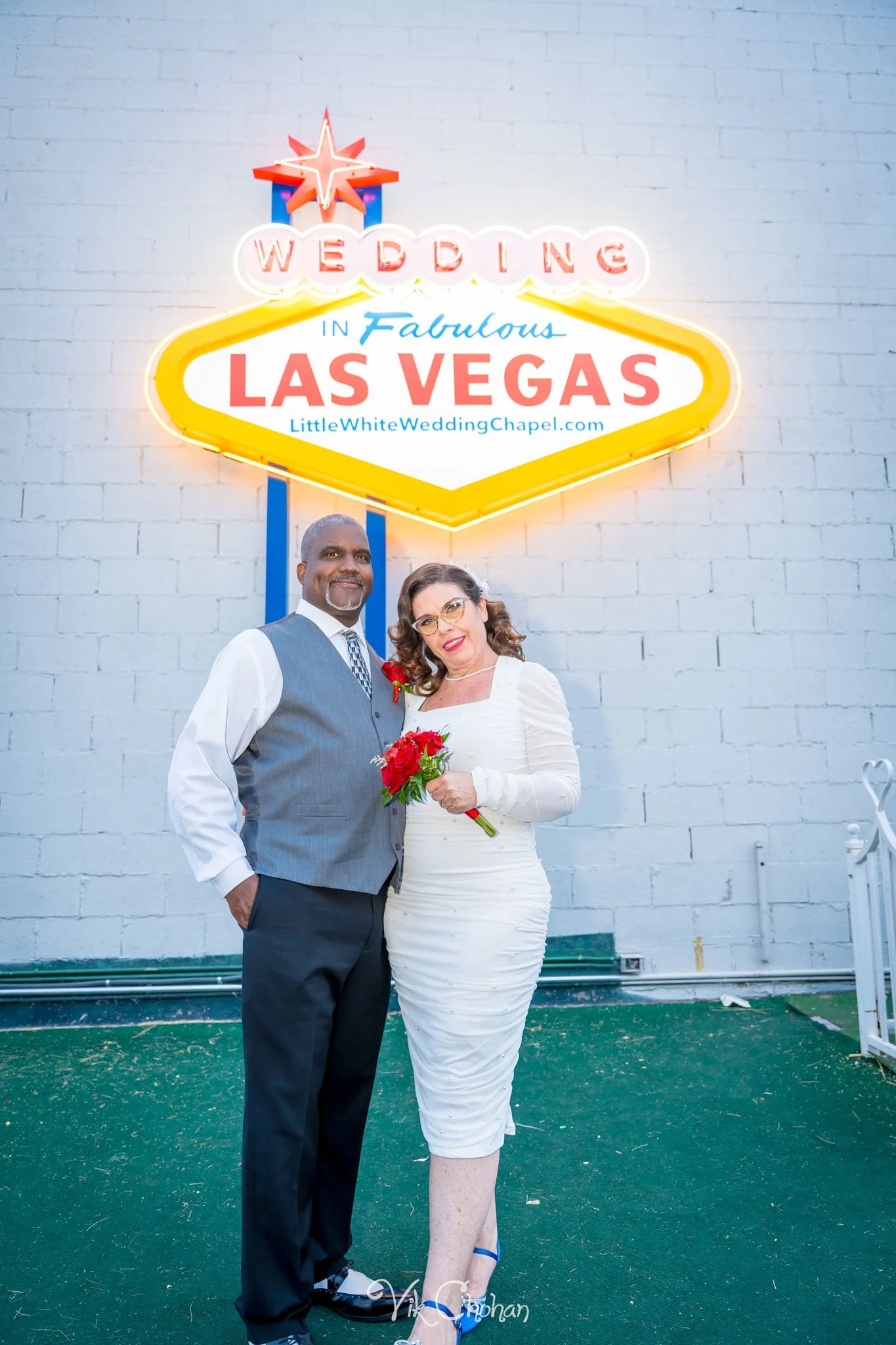 2026-08-10-Albert-and-Melissa-Little-White-Chapel-Fremont-st-Wedding-aug-10th-2026-Vik-Chohan-Photography-Social-Media-065.jpg