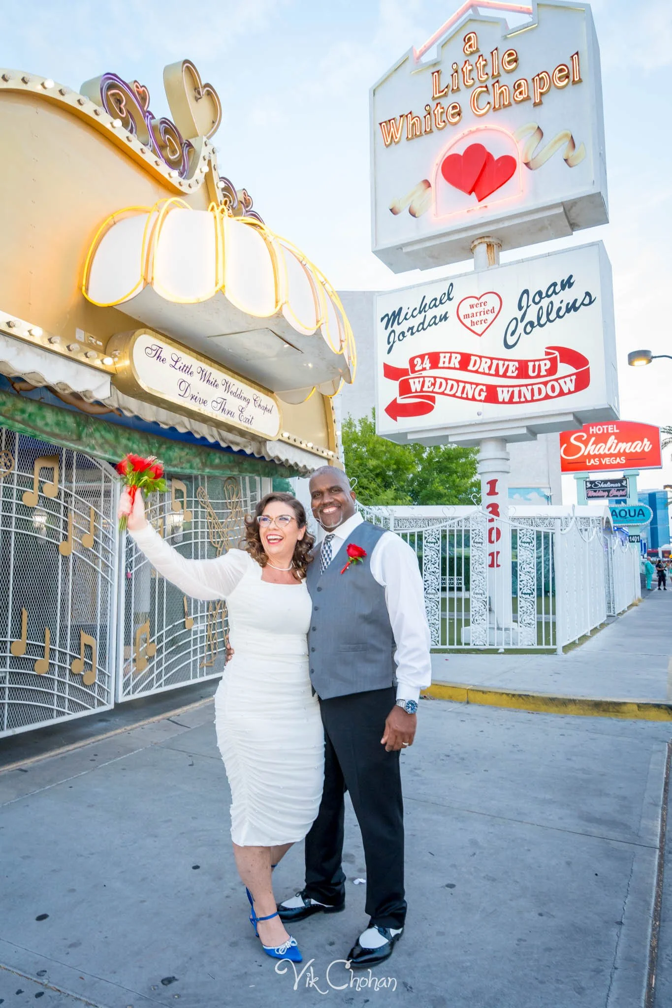 2026-08-10-Albert-and-Melissa-Little-White-Chapel-Fremont-st-Wedding-aug-10th-2026-Vik-Chohan-Photography-Social-Media-086.jpg