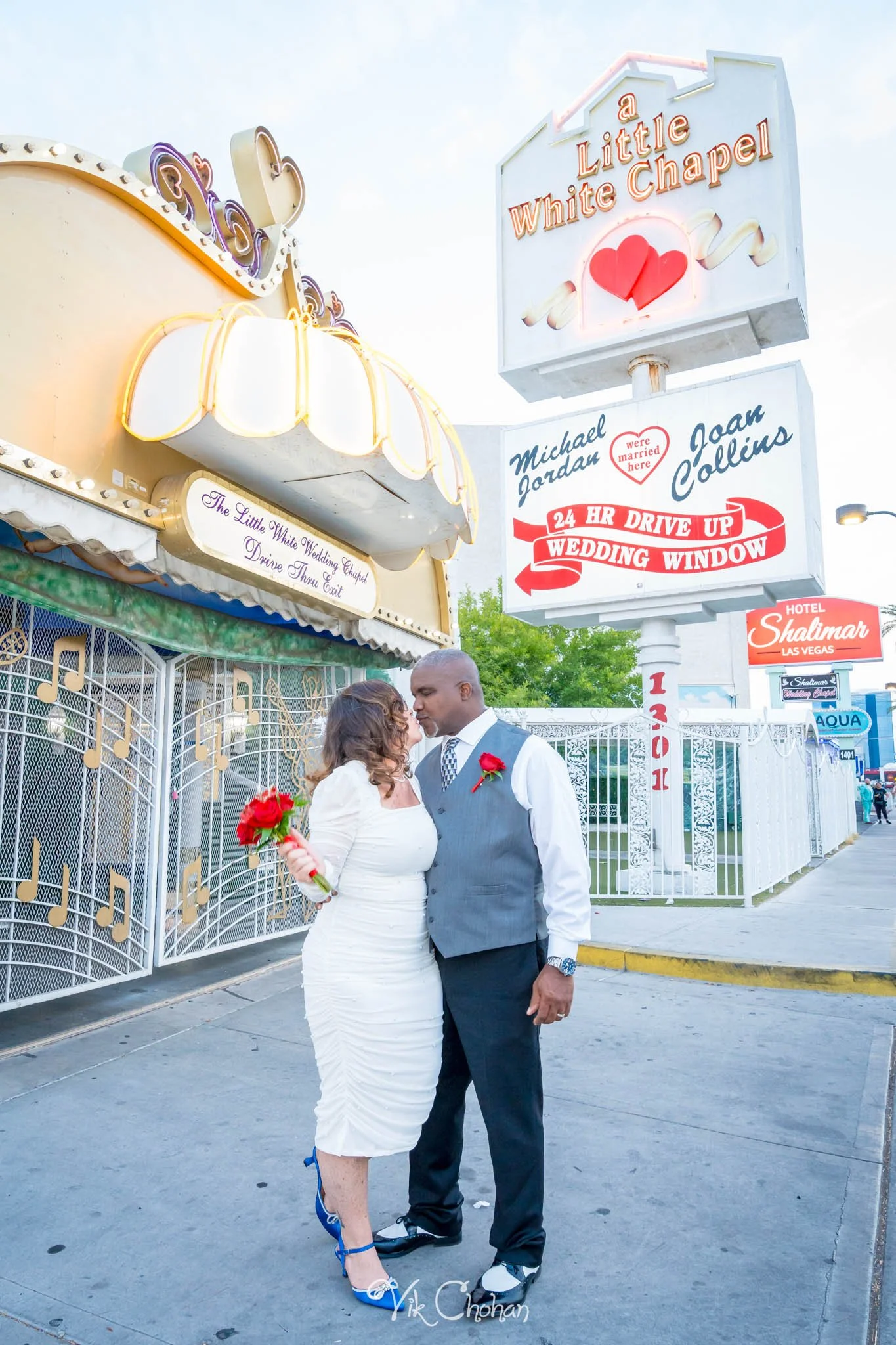 2026-08-10-Albert-and-Melissa-Little-White-Chapel-Fremont-st-Wedding-aug-10th-2026-Vik-Chohan-Photography-Social-Media-088.jpg