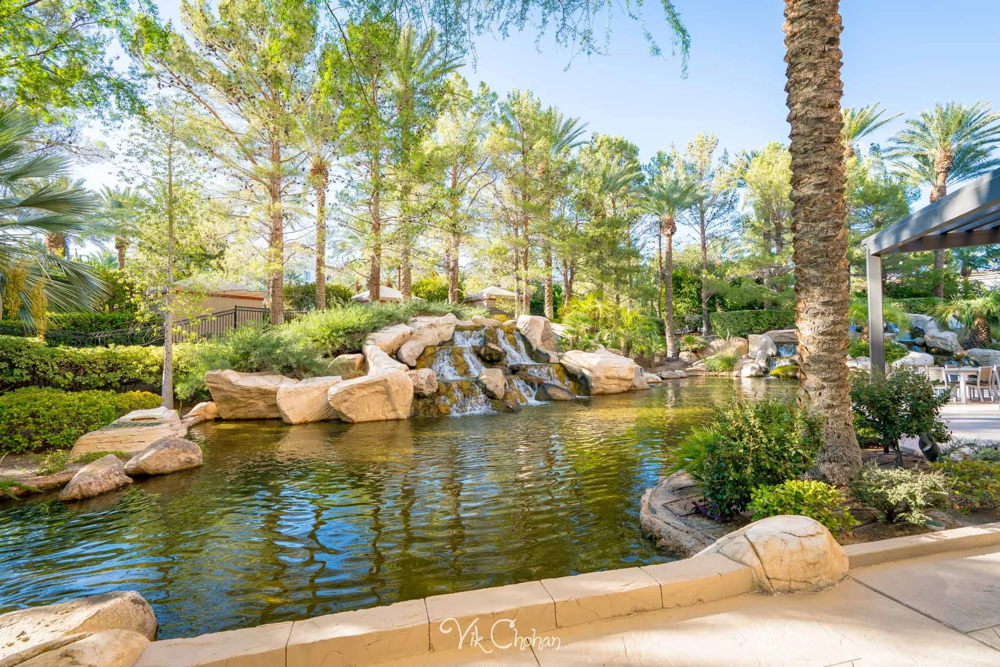 2021-10-23-Jessica-&-Max-JW-Marriott-Las-Vegas-Wedding-Photography-Vik-Chohan-Photography-Social-Media-013.jpg