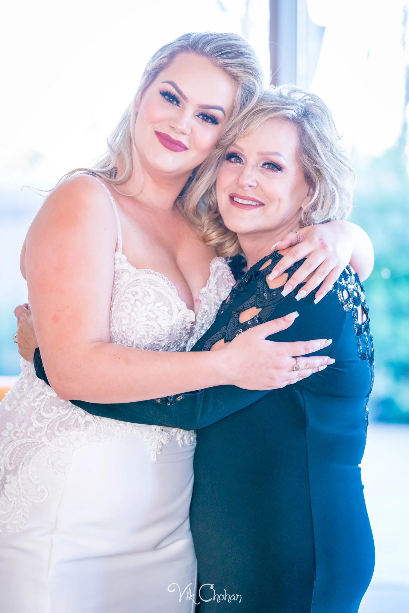 2021-10-23-Jessica-&-Max-JW-Marriott-Las-Vegas-Wedding-Photography-Vik-Chohan-Photography-Social-Media-066.jpg