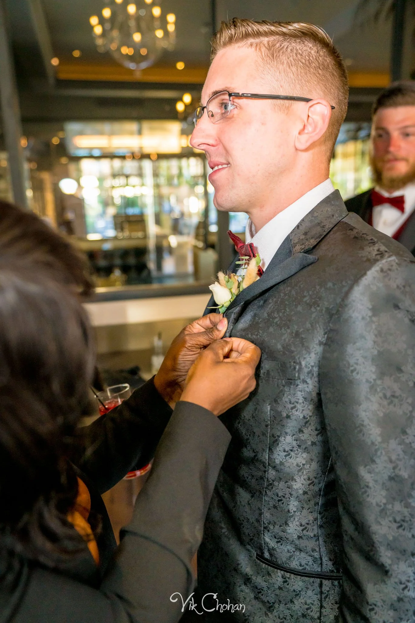 2021-10-23-Jessica-&-Max-JW-Marriott-Las-Vegas-Wedding-Photography-Vik-Chohan-Photography-Social-Media-086.jpg