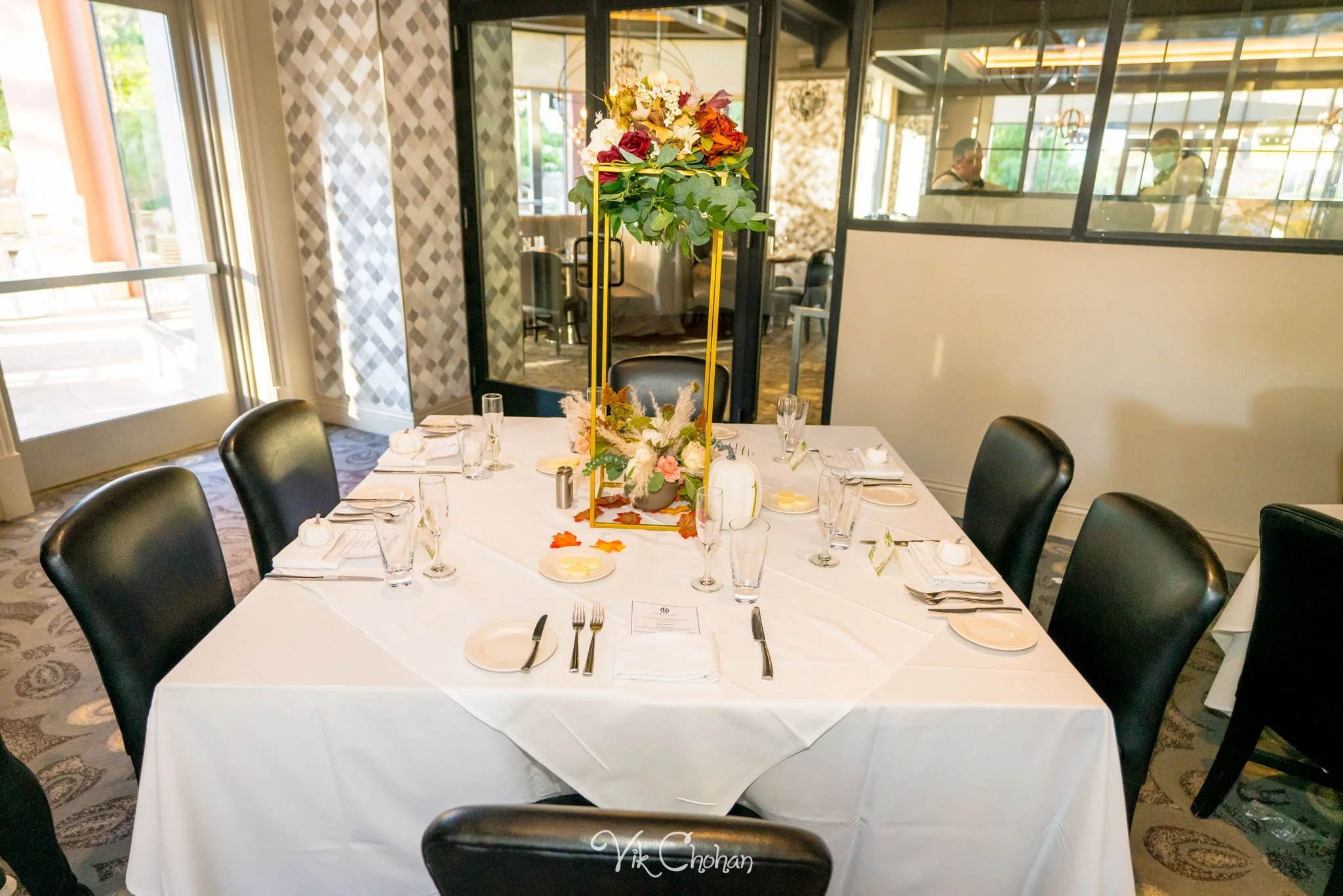 2021-10-23-Jessica-&-Max-JW-Marriott-Las-Vegas-Wedding-Photography-Vik-Chohan-Photography-Social-Media-090.jpg