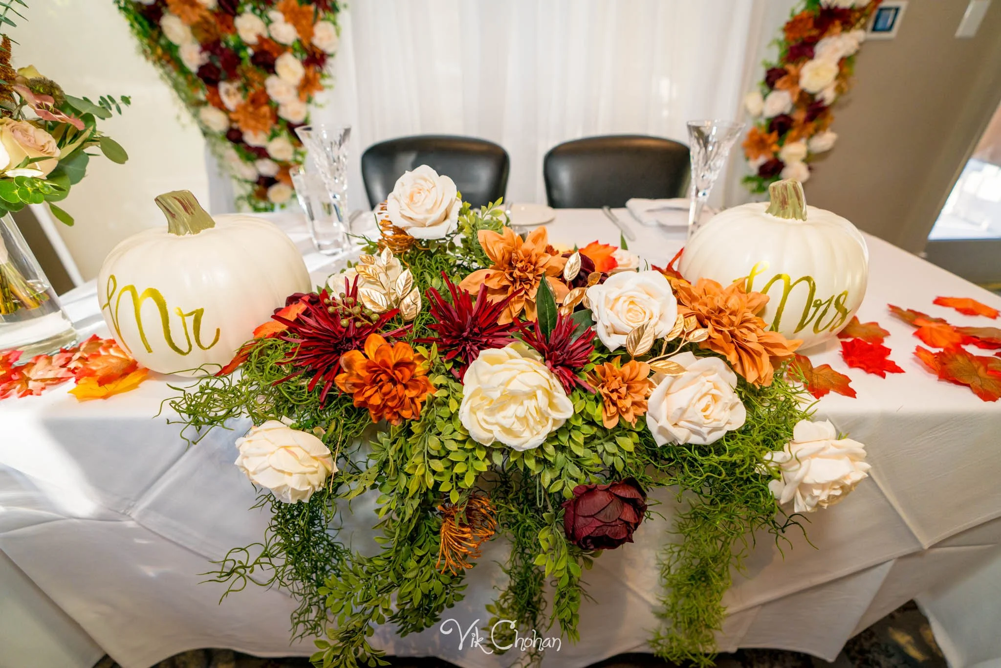 2021-10-23-Jessica-&-Max-JW-Marriott-Las-Vegas-Wedding-Photography-Vik-Chohan-Photography-Social-Media-092.jpg