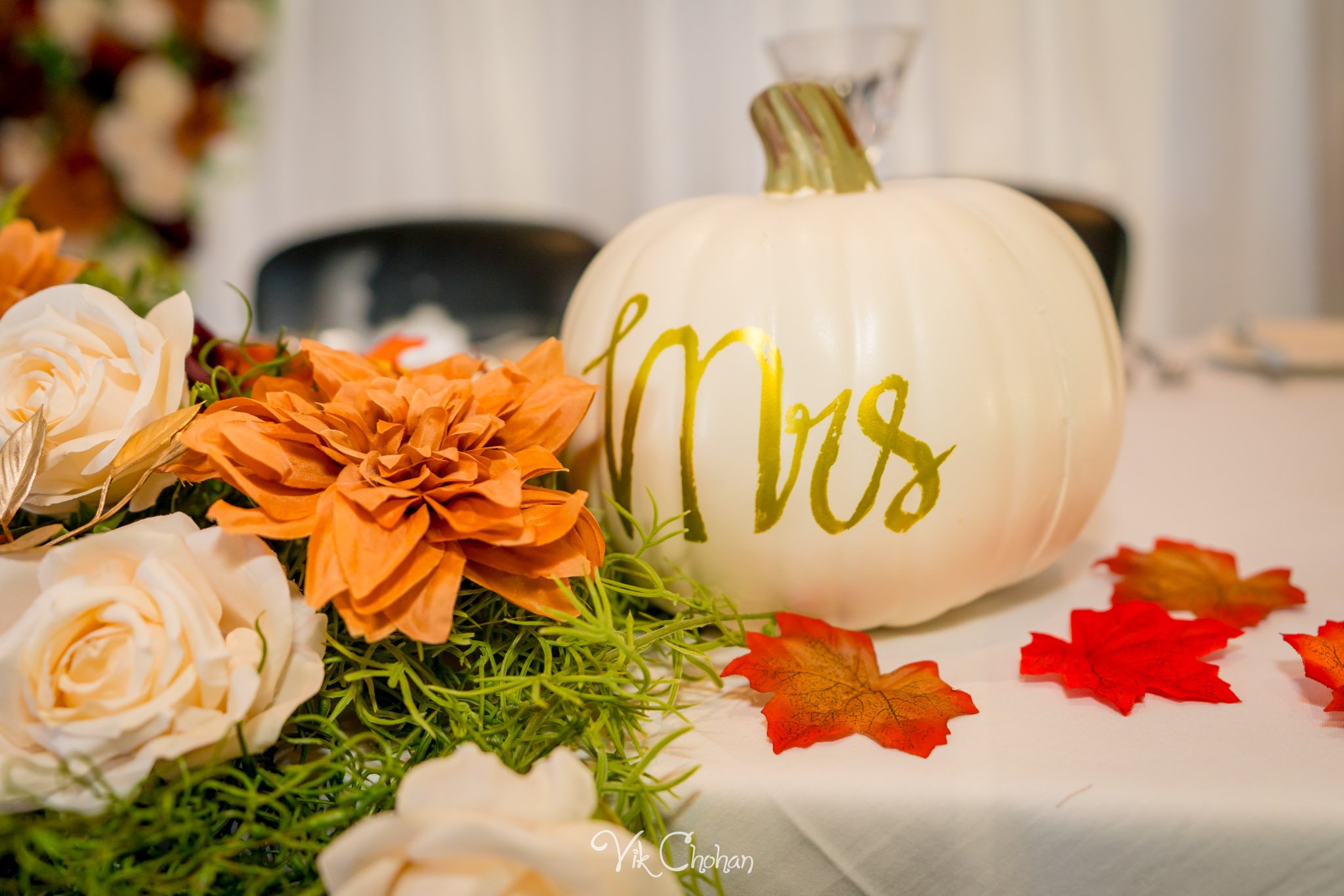 2021-10-23-Jessica-&-Max-JW-Marriott-Las-Vegas-Wedding-Photography-Vik-Chohan-Photography-Social-Media-094.jpg