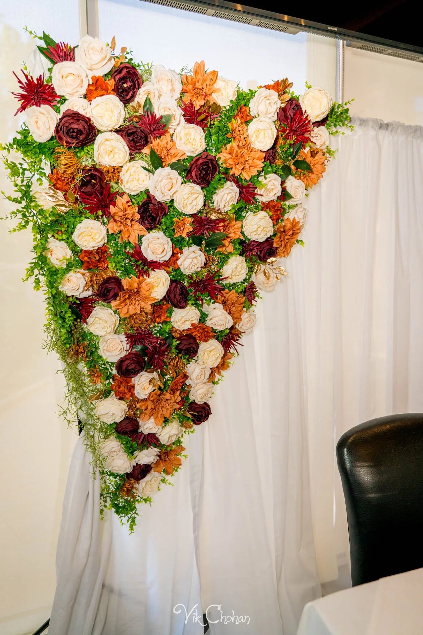 2021-10-23-Jessica-&-Max-JW-Marriott-Las-Vegas-Wedding-Photography-Vik-Chohan-Photography-Social-Media-096.jpg