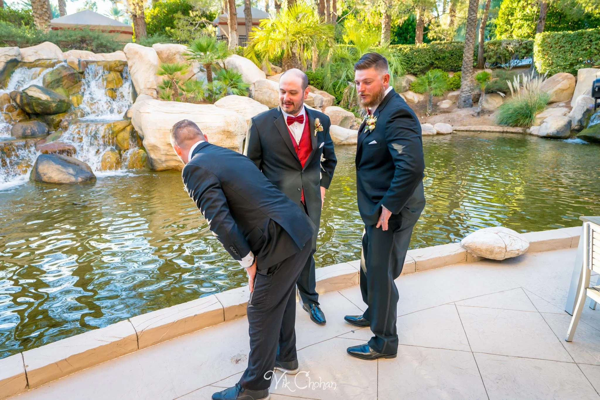 2021-10-23-Jessica-&-Max-JW-Marriott-Las-Vegas-Wedding-Photography-Vik-Chohan-Photography-Social-Media-100.jpg