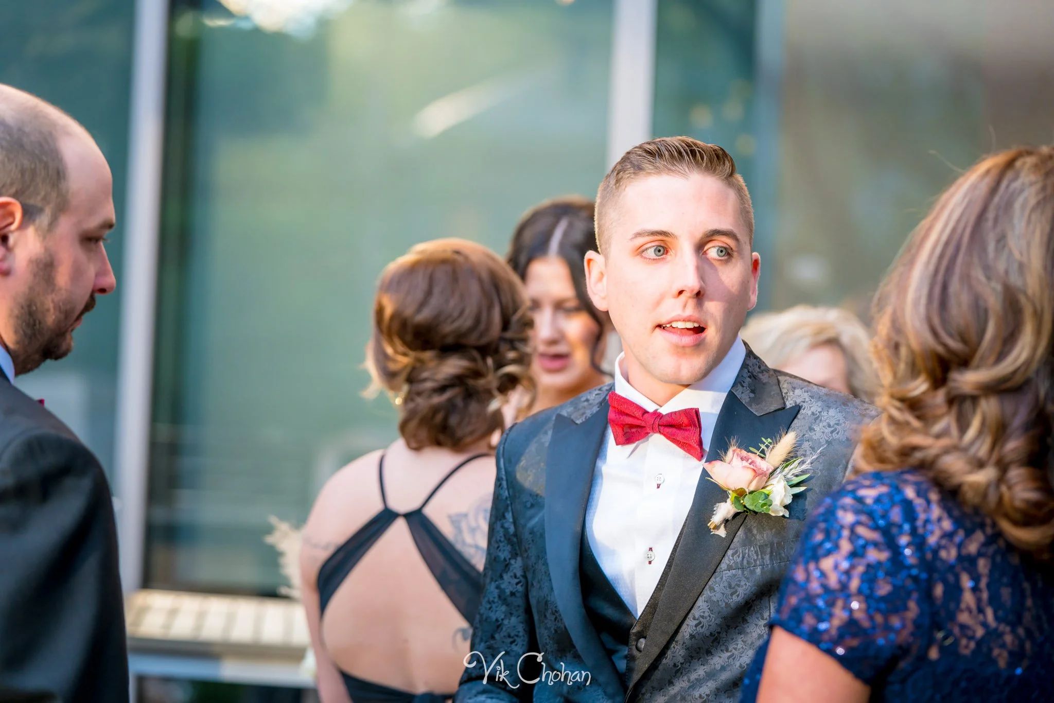 2021-10-23-Jessica-&-Max-JW-Marriott-Las-Vegas-Wedding-Photography-Vik-Chohan-Photography-Social-Media-112.jpg