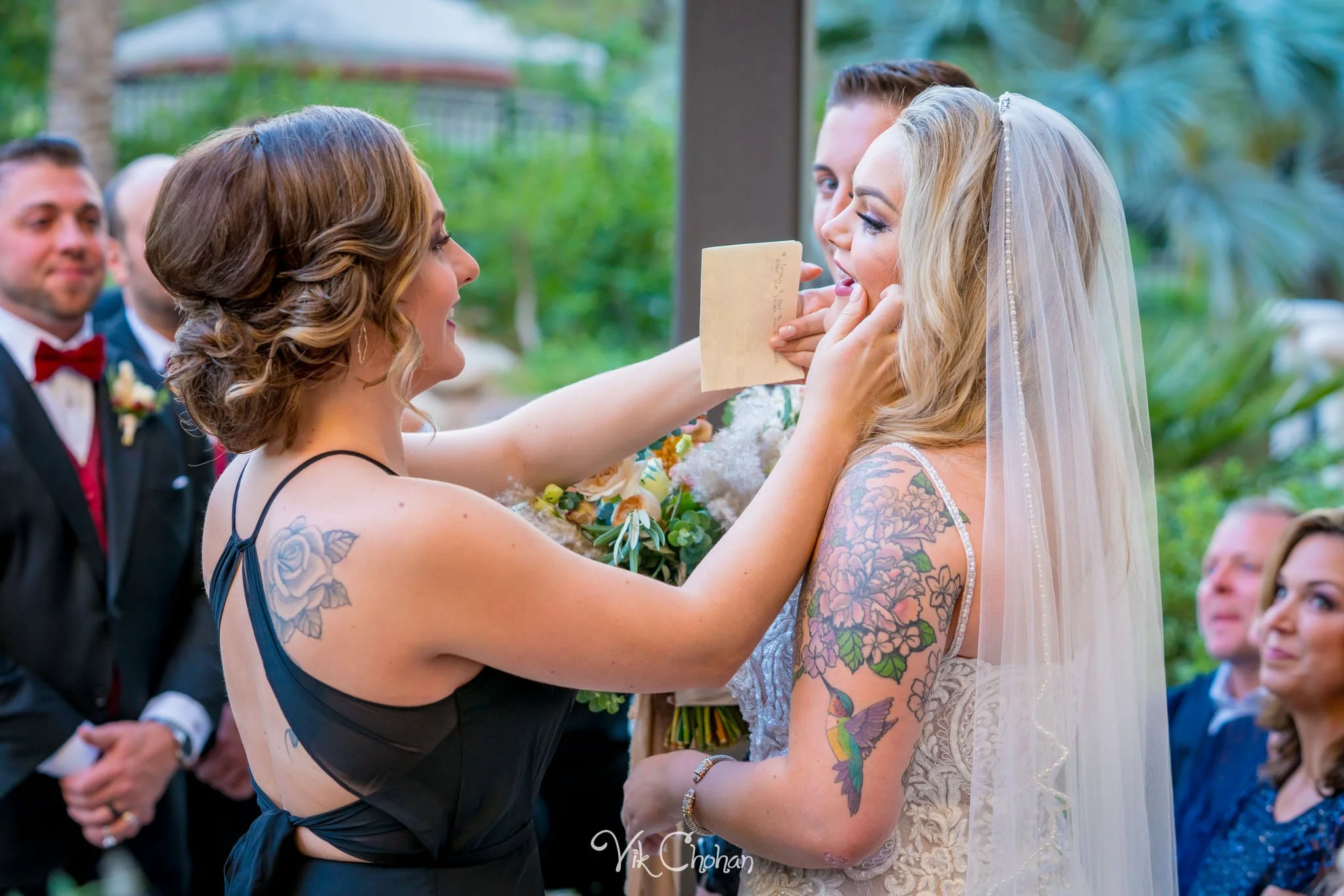 2021-10-23-Jessica-&-Max-JW-Marriott-Las-Vegas-Wedding-Photography-Vik-Chohan-Photography-Social-Media-155.jpg
