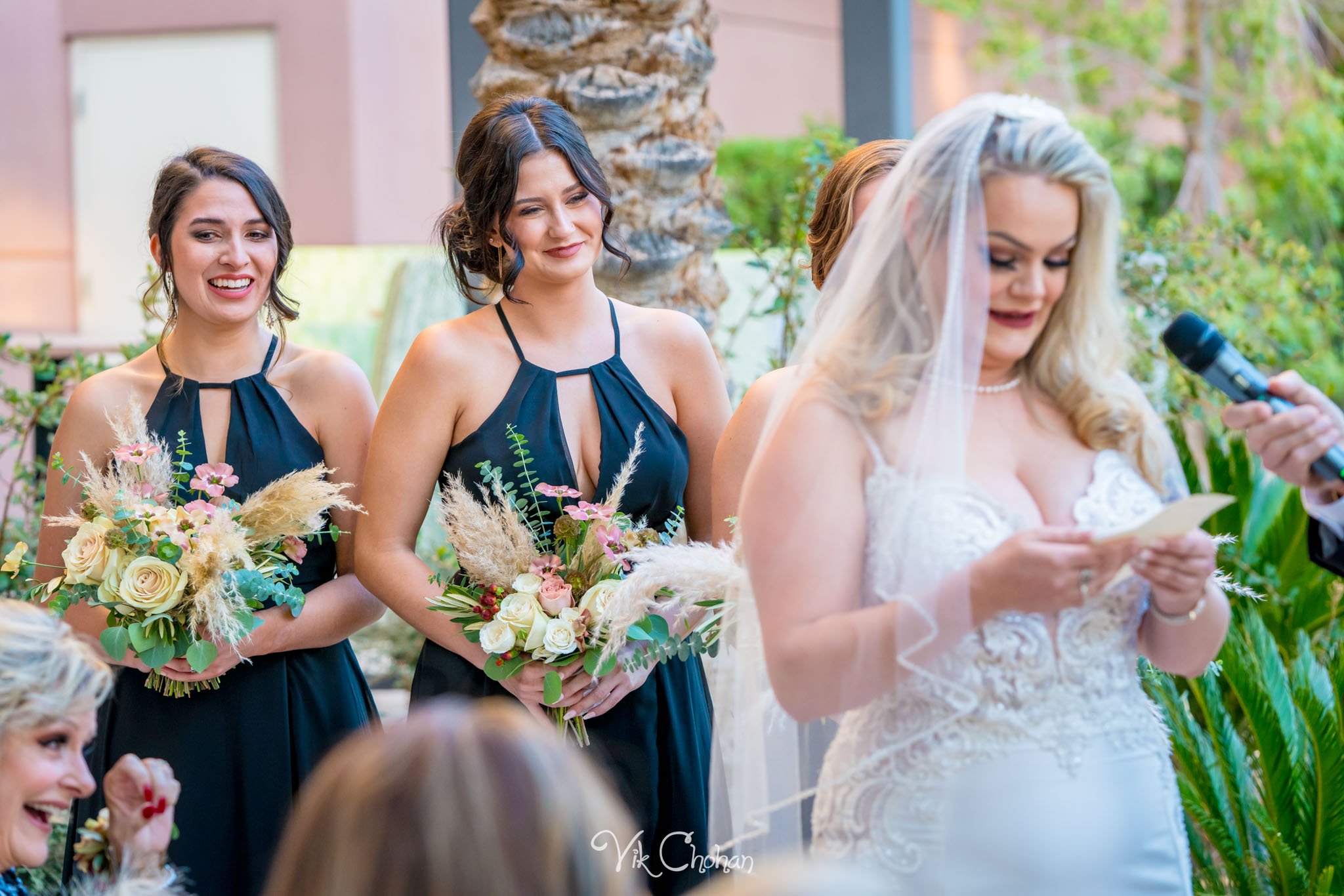 2021-10-23-Jessica-&-Max-JW-Marriott-Las-Vegas-Wedding-Photography-Vik-Chohan-Photography-Social-Media-186.jpg
