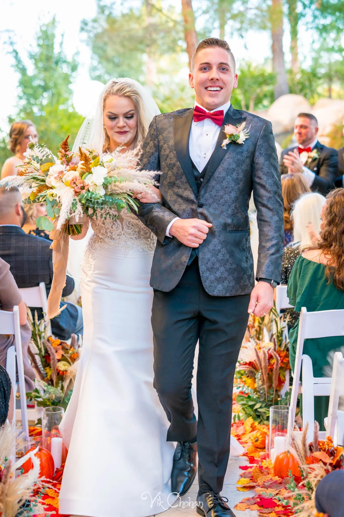 2021-10-23-Jessica-&-Max-JW-Marriott-Las-Vegas-Wedding-Photography-Vik-Chohan-Photography-Social-Media-209.jpg