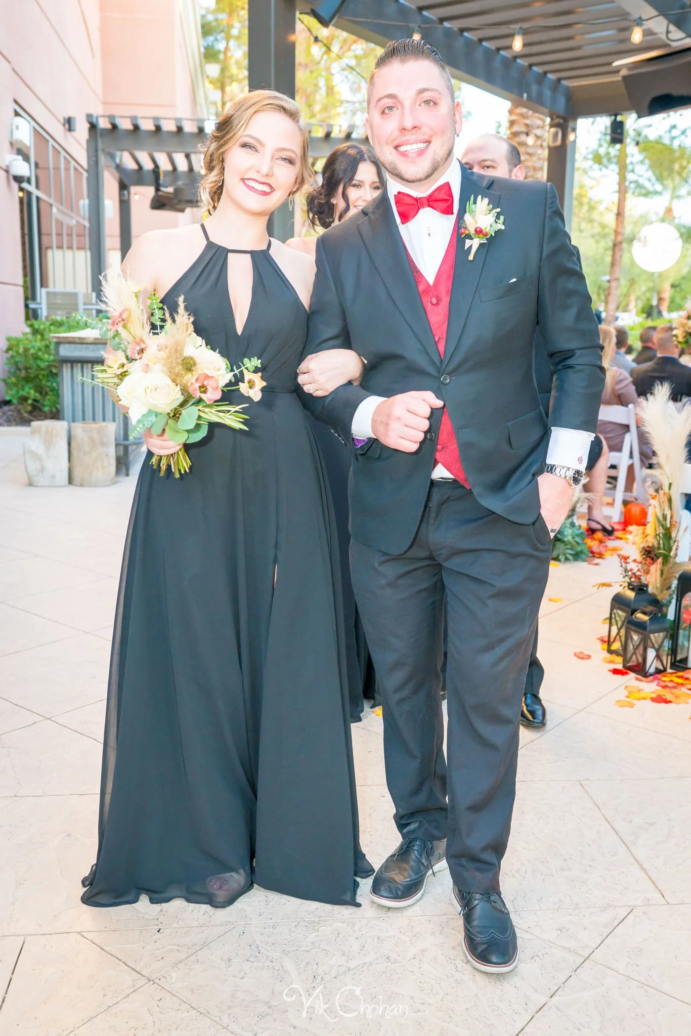 2021-10-23-Jessica-&-Max-JW-Marriott-Las-Vegas-Wedding-Photography-Vik-Chohan-Photography-Social-Media-212.jpg