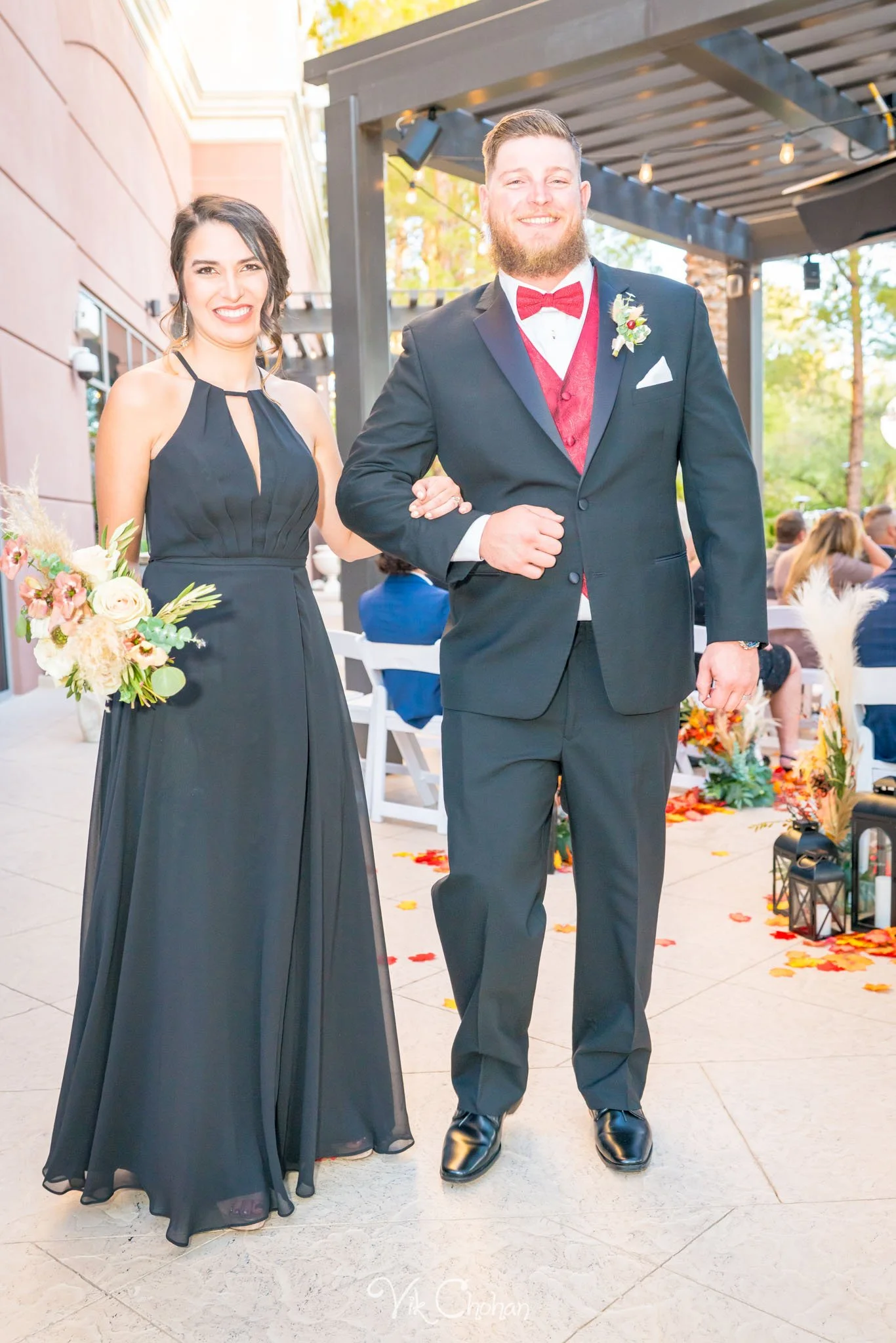 2021-10-23-Jessica-&-Max-JW-Marriott-Las-Vegas-Wedding-Photography-Vik-Chohan-Photography-Social-Media-215.jpg