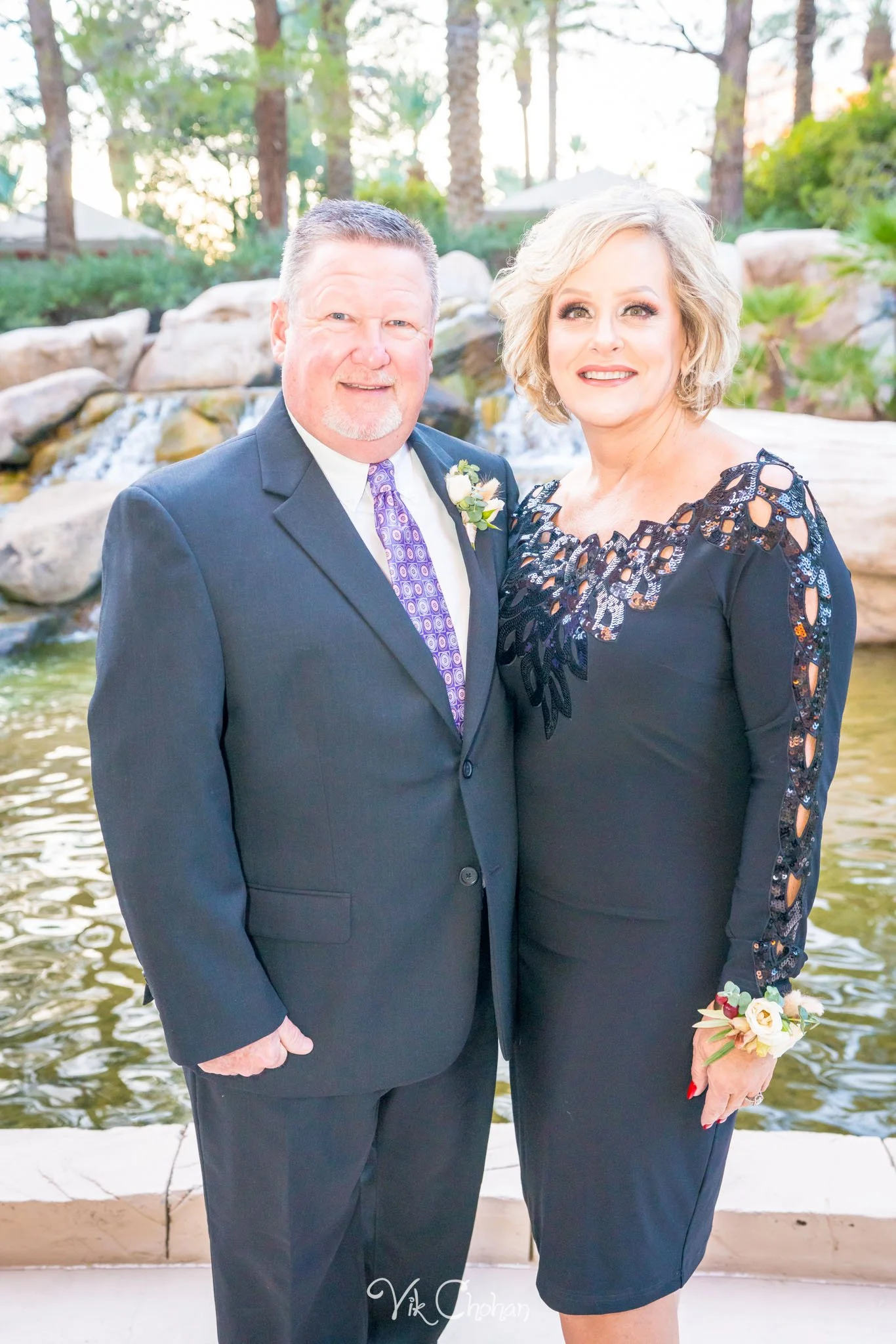 2021-10-23-Jessica-&-Max-JW-Marriott-Las-Vegas-Wedding-Photography-Vik-Chohan-Photography-Social-Media-219.jpg