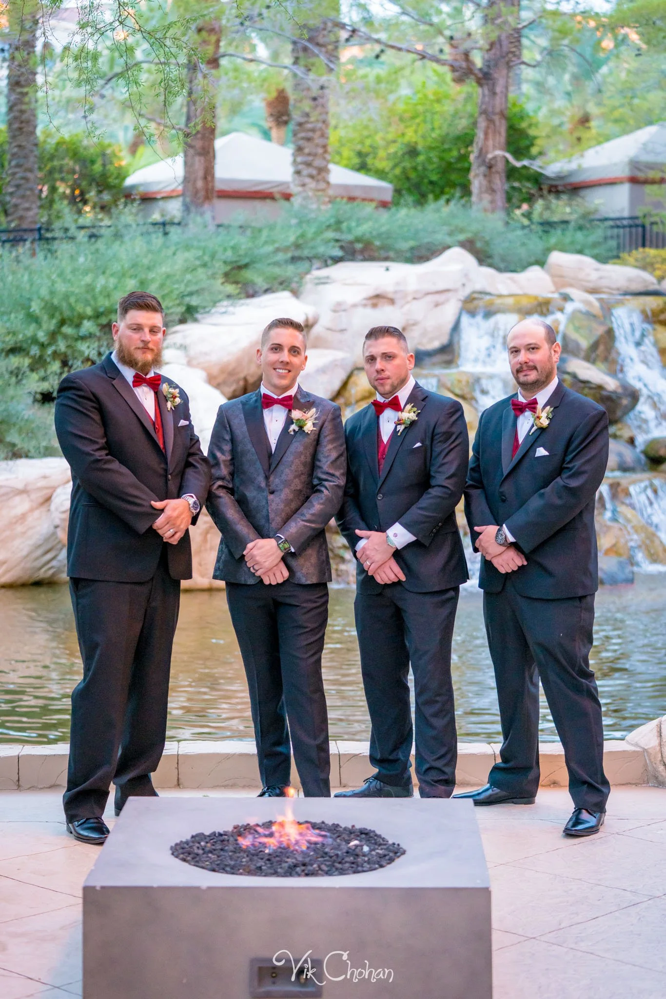 2021-10-23-Jessica-&-Max-JW-Marriott-Las-Vegas-Wedding-Photography-Vik-Chohan-Photography-Social-Media-223.jpg