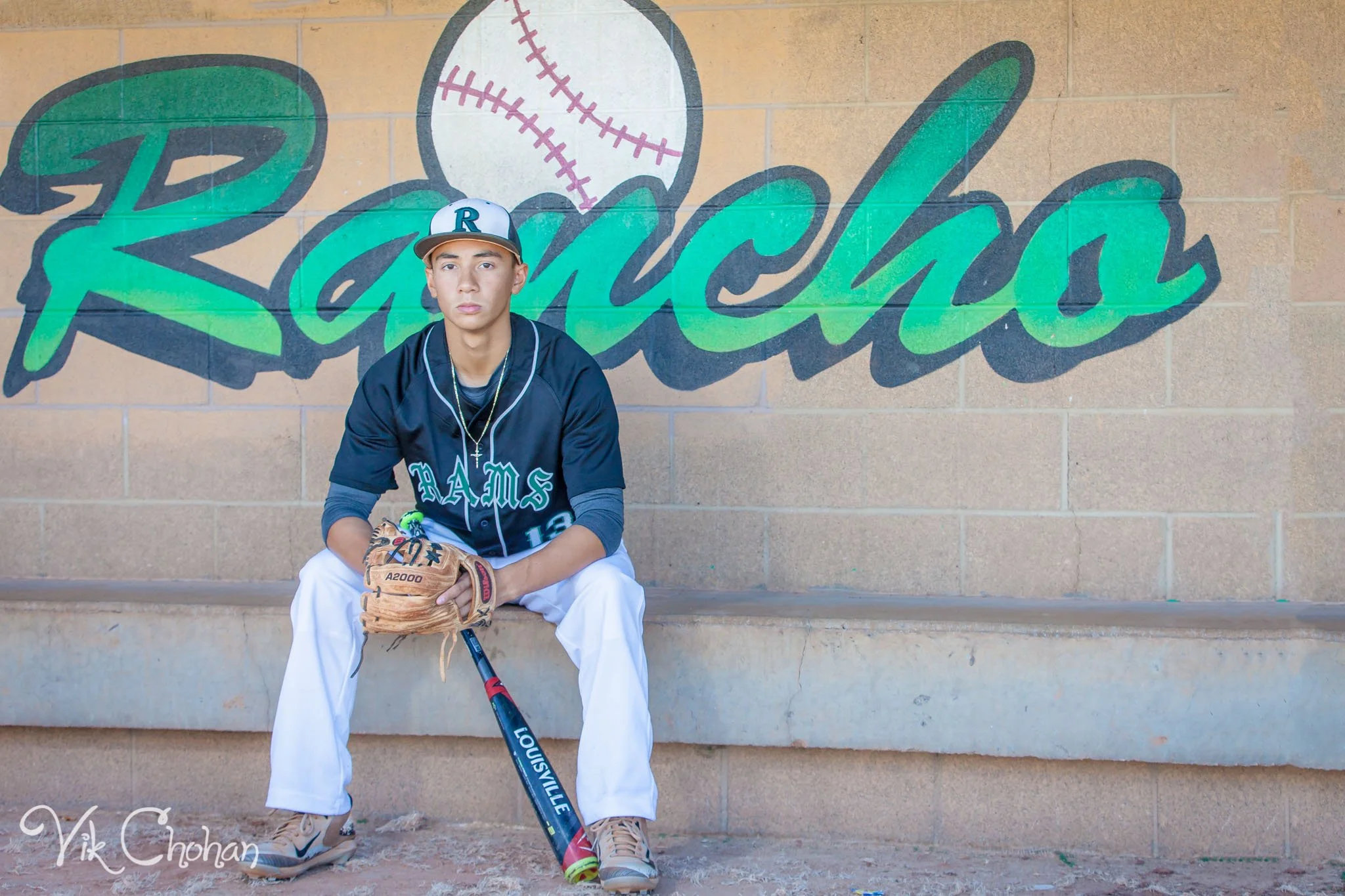 Chayse-Senior-Photography-Vik-Chohan-Photograph-Photo-Booth-008.jpg