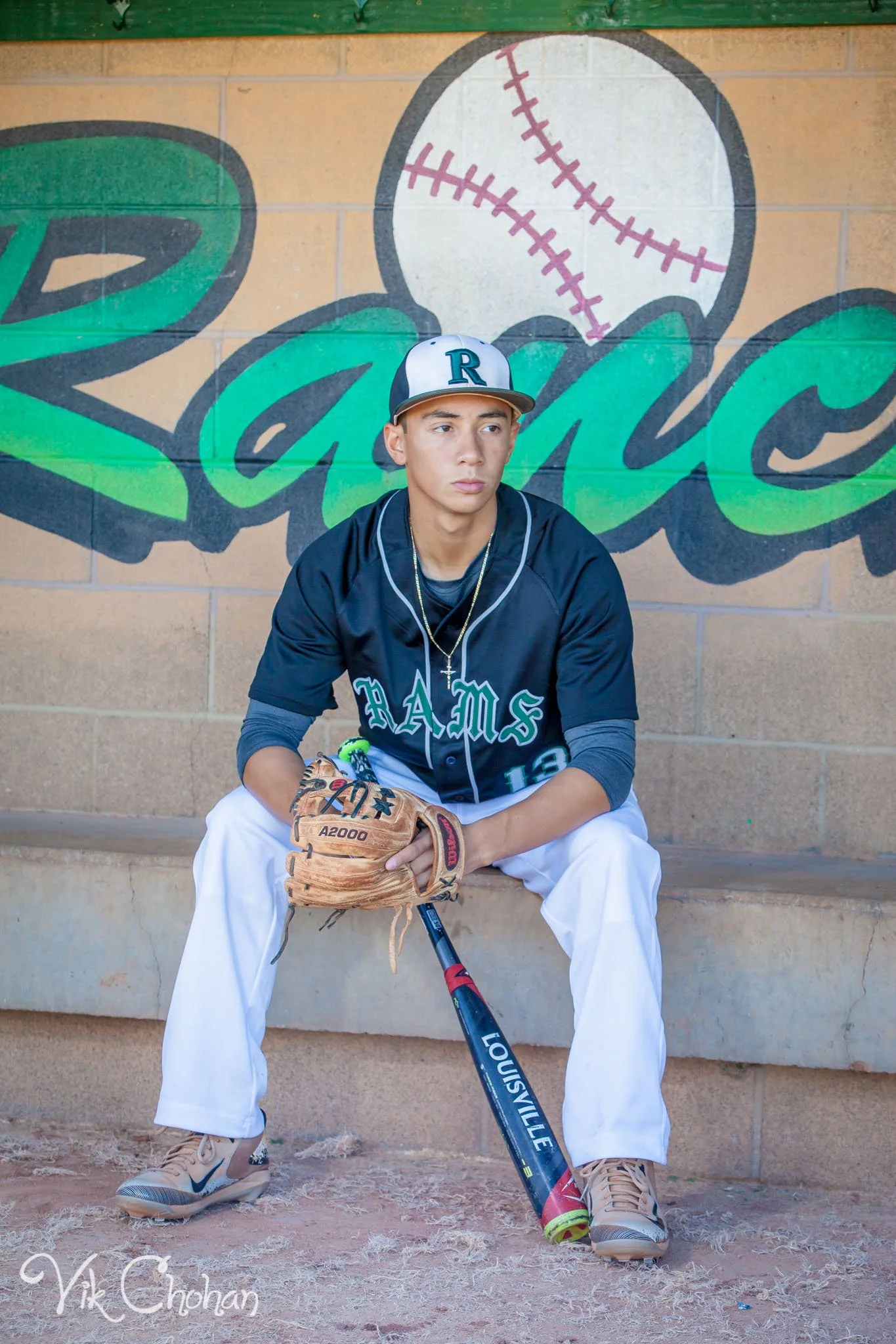 Chayse-Senior-Photography-Vik-Chohan-Photograph-Photo-Booth-010.jpg
