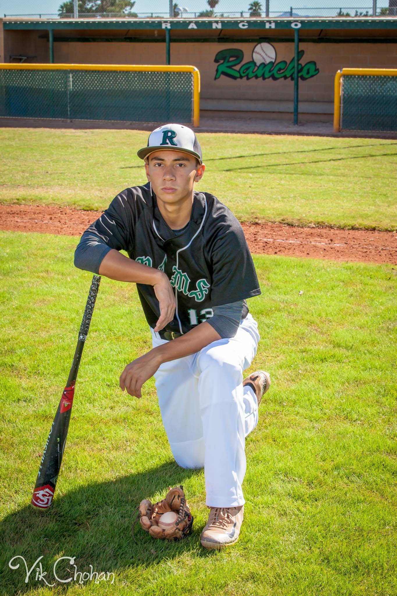 Chayse-Senior-Photography-Vik-Chohan-Photograph-Photo-Booth-032.jpg