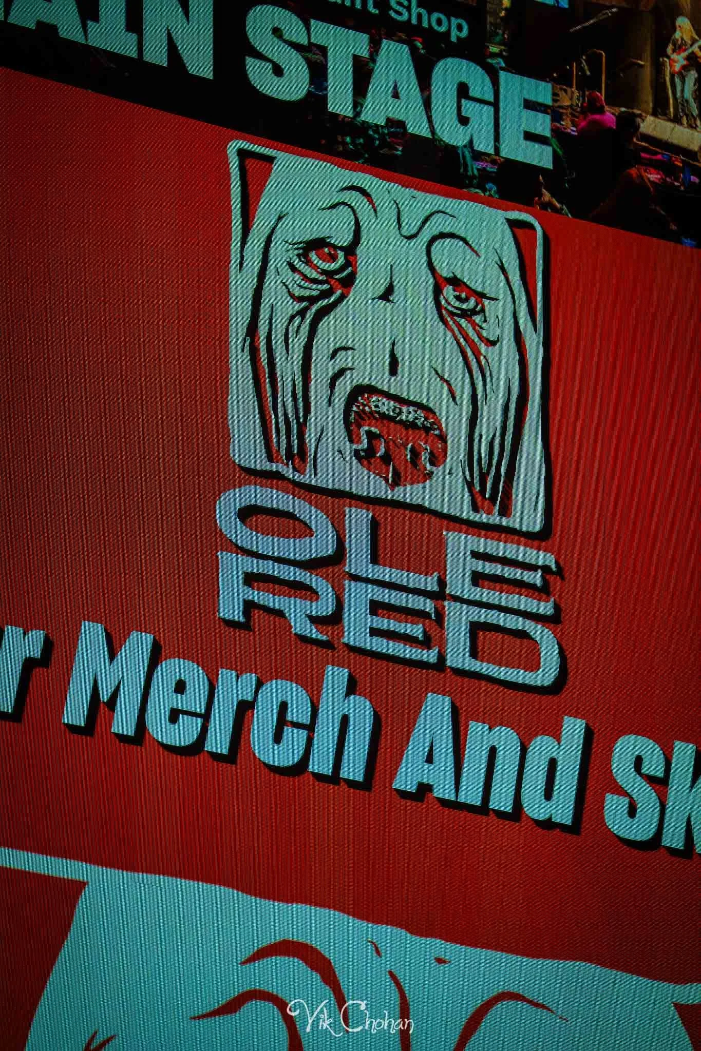 2026-10-08-Kristen-Brown-Performing-at-Ole-Red-Blake-Shelton-oct-8th-2026-Vik-Chohan-Photography-Social-Media-004.jpg