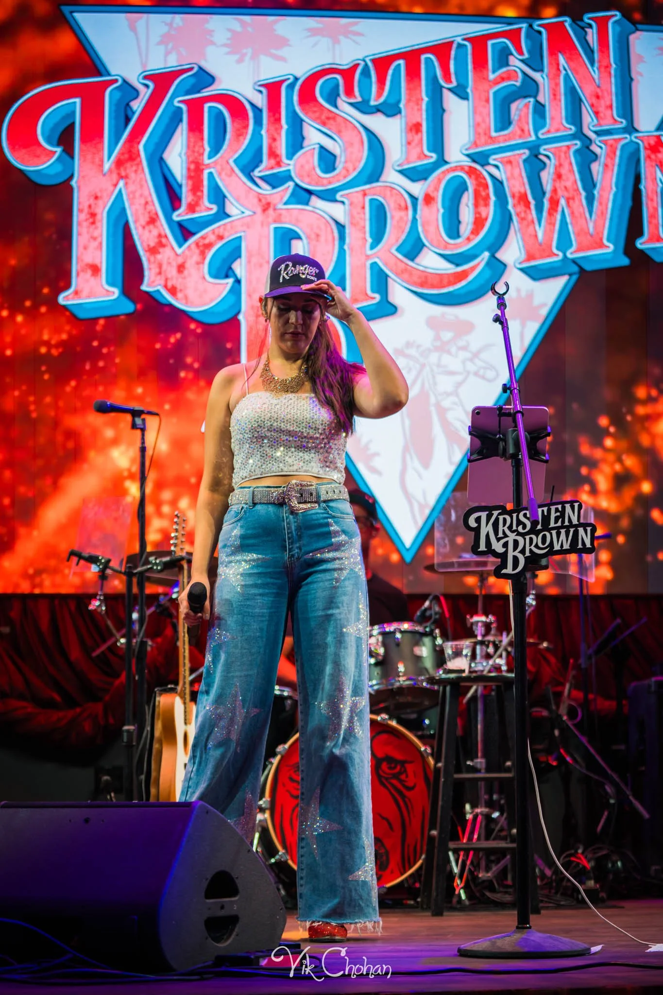 2026-10-08-Kristen-Brown-Performing-at-Ole-Red-Blake-Shelton-oct-8th-2026-Vik-Chohan-Photography-Social-Media-023.jpg