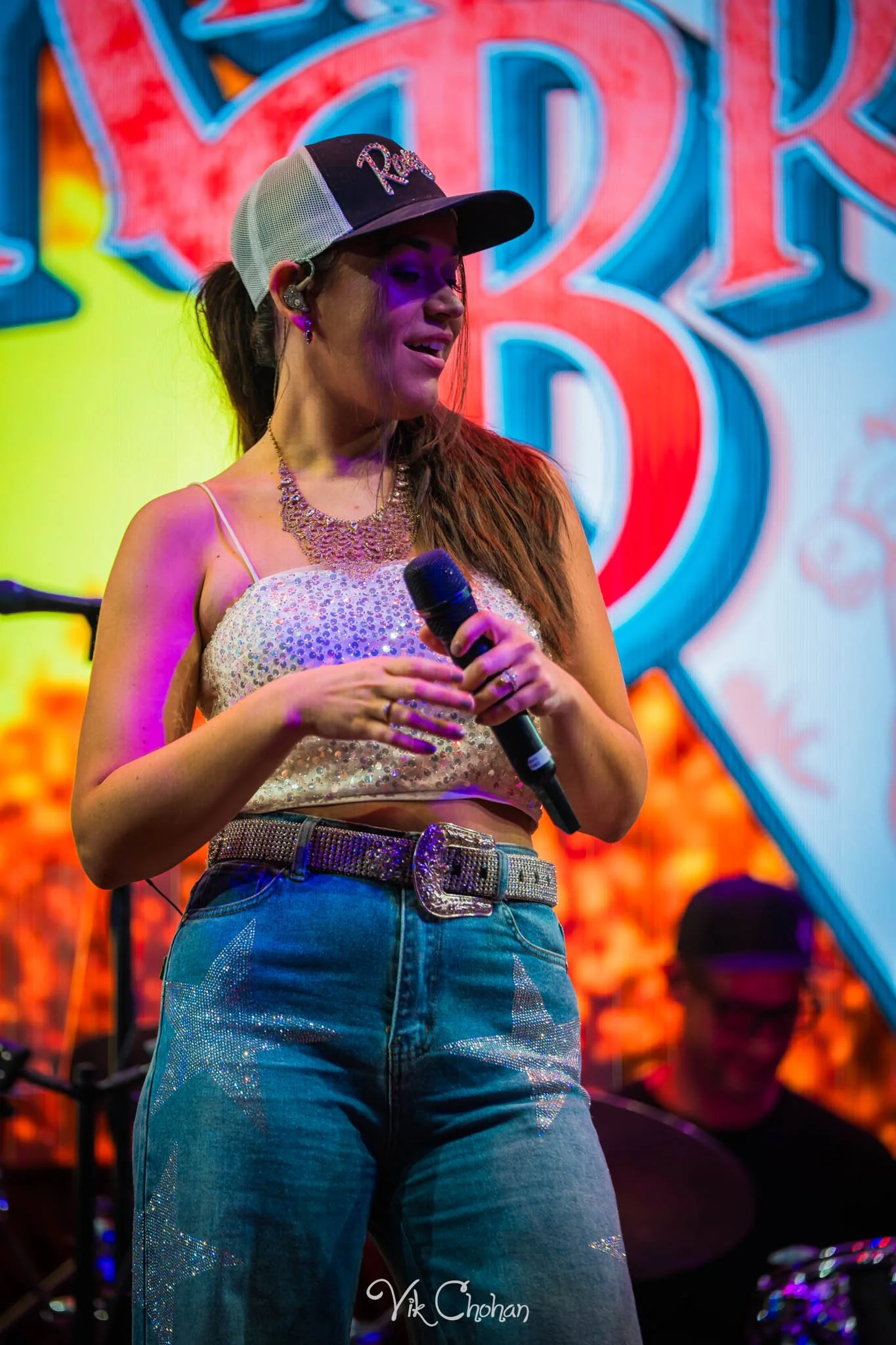 2026-10-08-Kristen-Brown-Performing-at-Ole-Red-Blake-Shelton-oct-8th-2026-Vik-Chohan-Photography-Social-Media-027.jpg