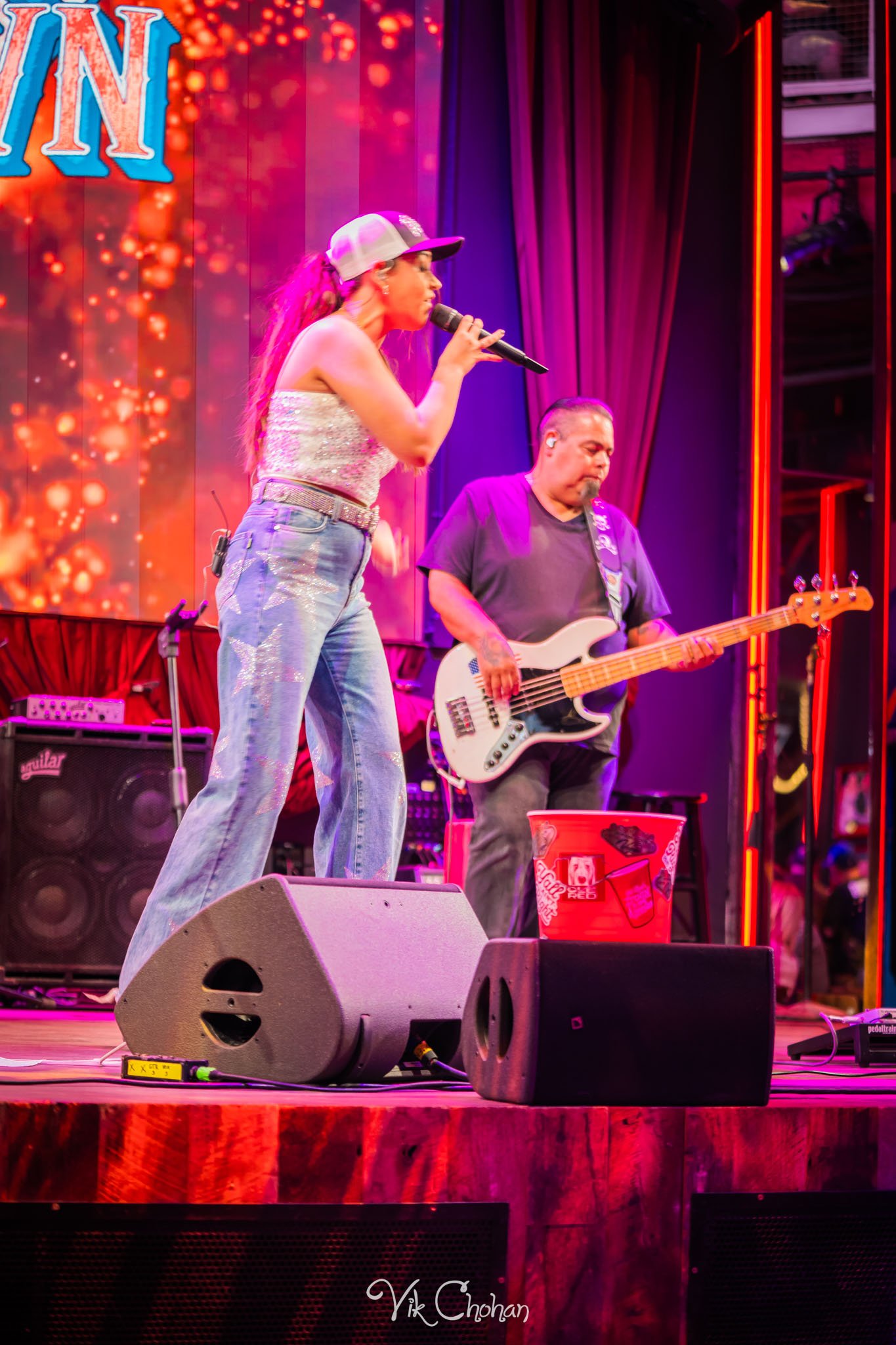 2026-10-08-Kristen-Brown-Performing-at-Ole-Red-Blake-Shelton-oct-8th-2026-Vik-Chohan-Photography-Social-Media-036.jpg