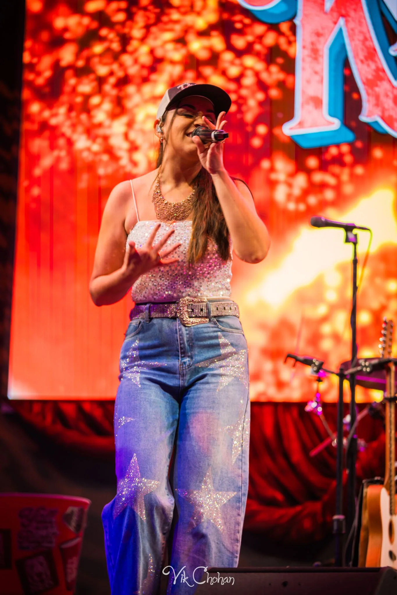 2026-10-08-Kristen-Brown-Performing-at-Ole-Red-Blake-Shelton-oct-8th-2026-Vik-Chohan-Photography-Social-Media-044.jpg