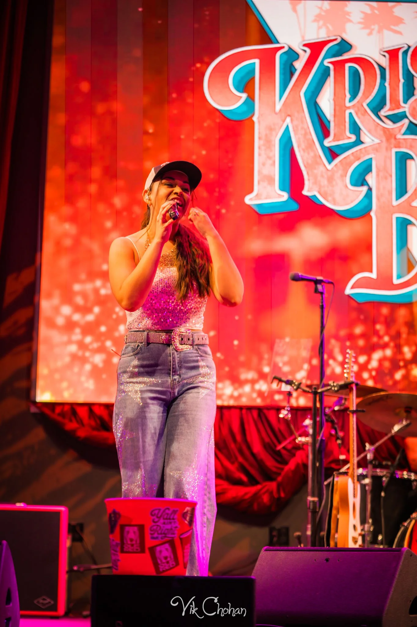 2026-10-08-Kristen-Brown-Performing-at-Ole-Red-Blake-Shelton-oct-8th-2026-Vik-Chohan-Photography-Social-Media-048.jpg