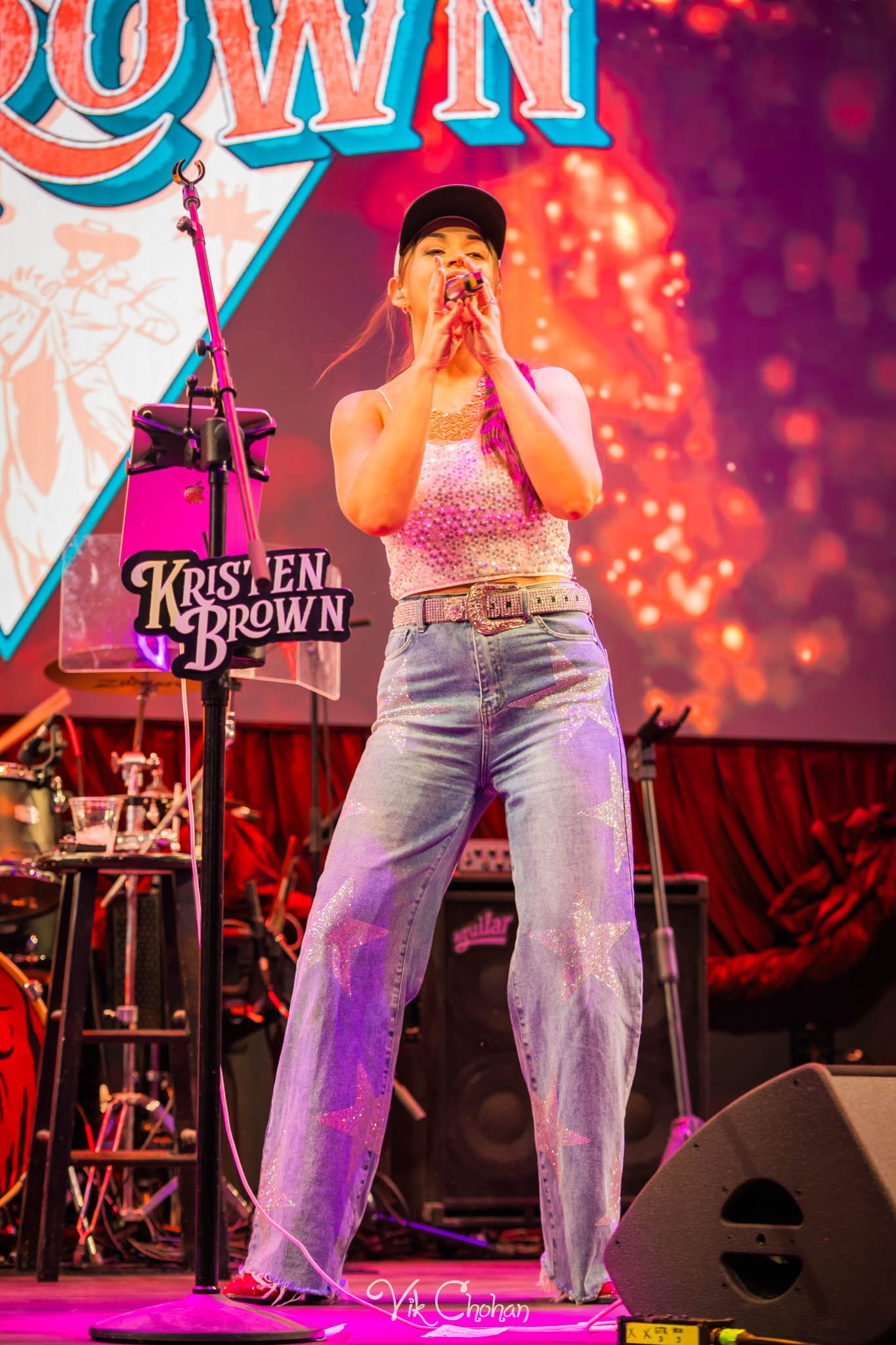 2026-10-08-Kristen-Brown-Performing-at-Ole-Red-Blake-Shelton-oct-8th-2026-Vik-Chohan-Photography-Social-Media-066.jpg