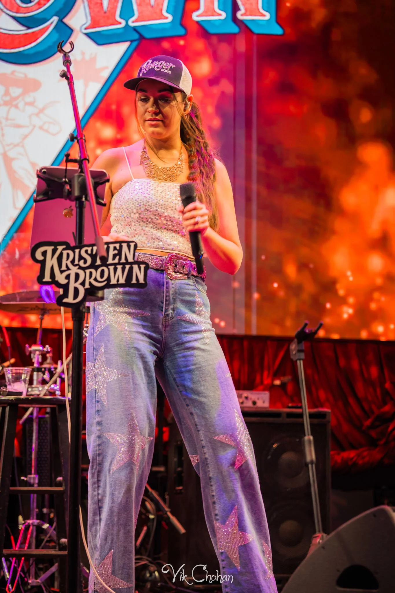 2026-10-08-Kristen-Brown-Performing-at-Ole-Red-Blake-Shelton-oct-8th-2026-Vik-Chohan-Photography-Social-Media-067.jpg