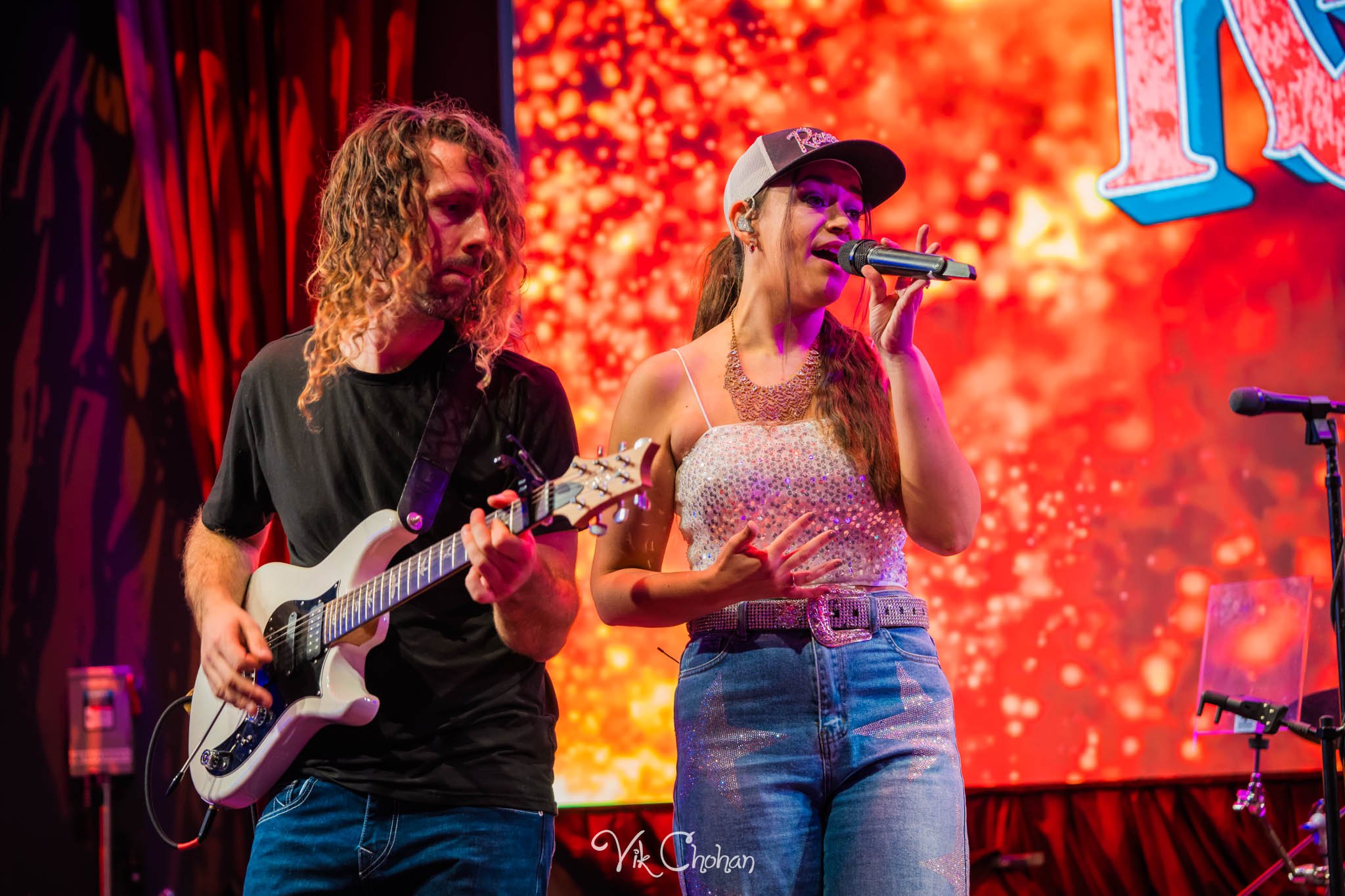 2026-10-08-Kristen-Brown-Performing-at-Ole-Red-Blake-Shelton-oct-8th-2026-Vik-Chohan-Photography-Social-Media-071.jpg