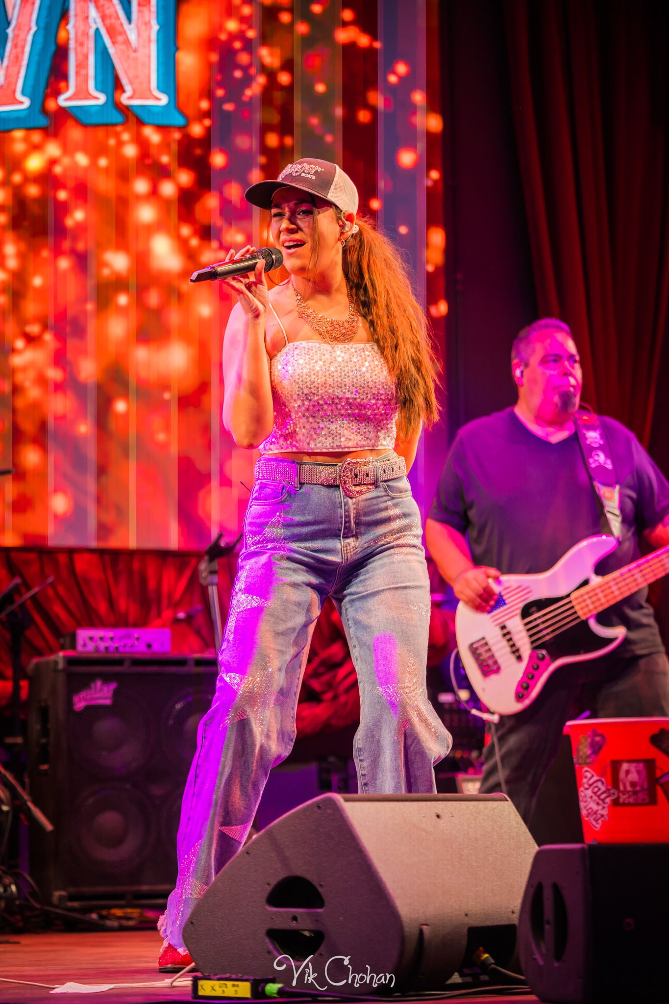 2026-10-08-Kristen-Brown-Performing-at-Ole-Red-Blake-Shelton-oct-8th-2026-Vik-Chohan-Photography-Social-Media-080.jpg