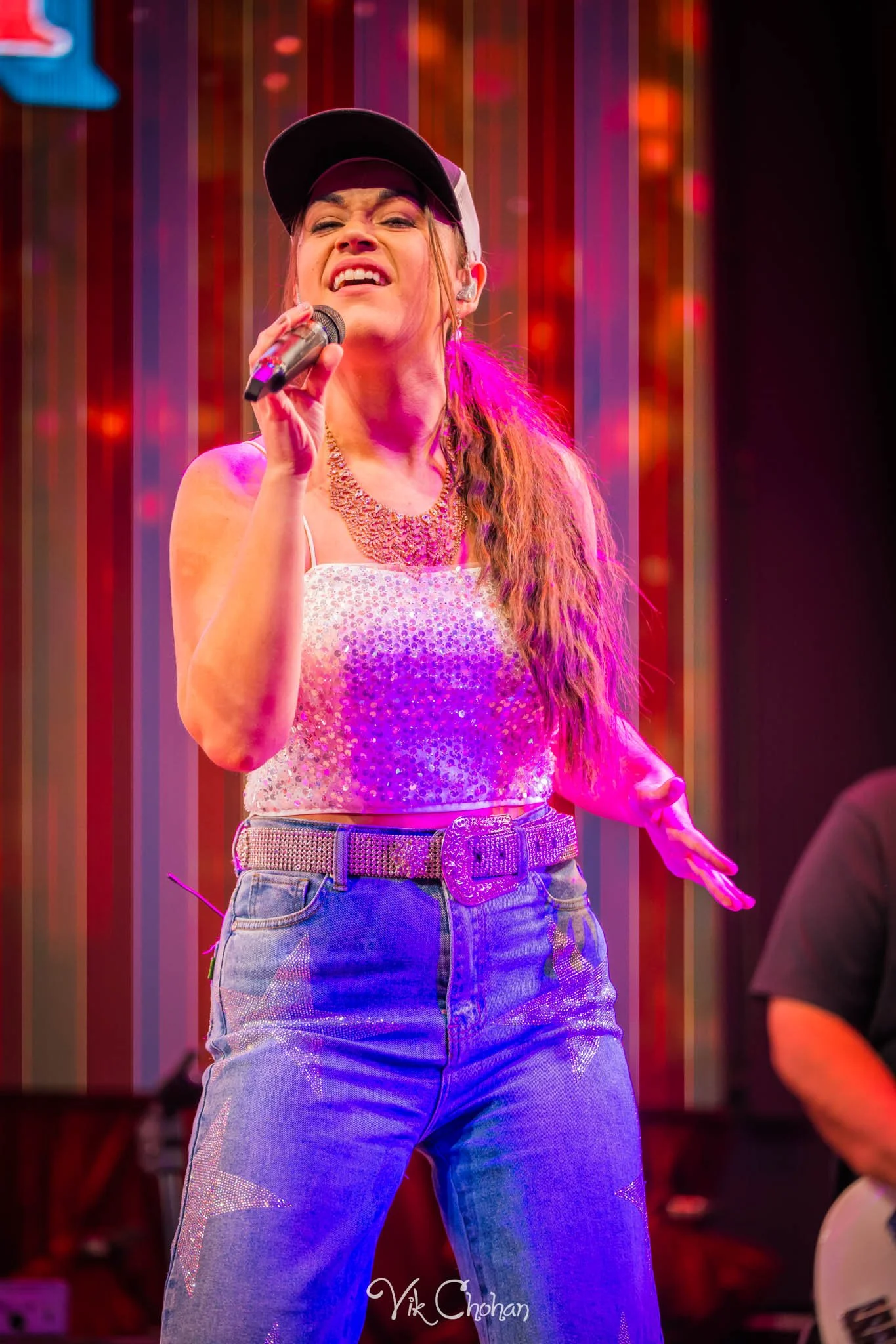 2026-10-08-Kristen-Brown-Performing-at-Ole-Red-Blake-Shelton-oct-8th-2026-Vik-Chohan-Photography-Social-Media-081.jpg