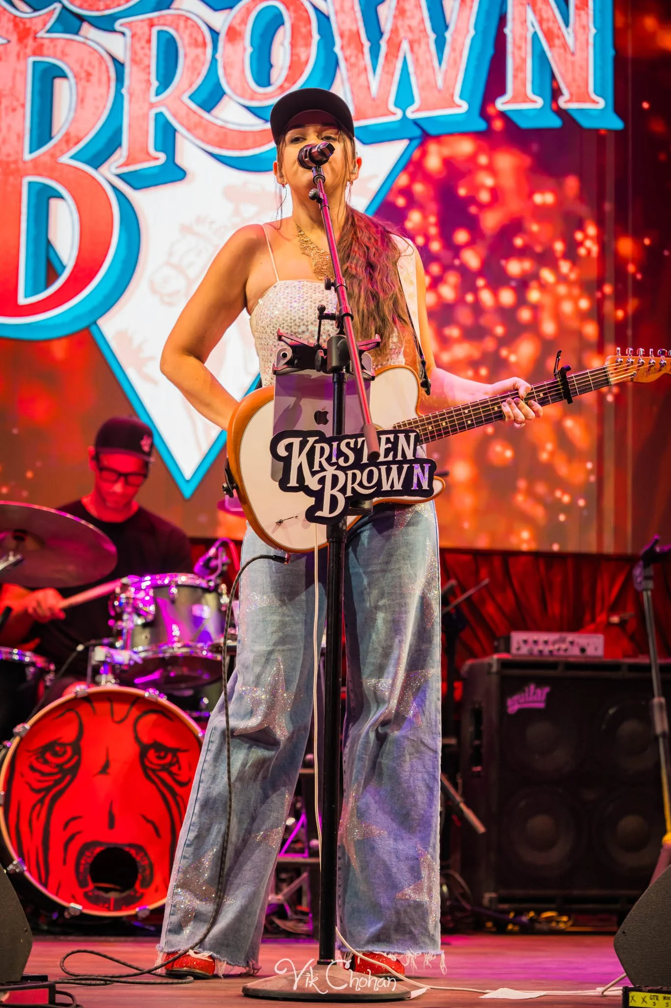 2026-10-08-Kristen-Brown-Performing-at-Ole-Red-Blake-Shelton-oct-8th-2026-Vik-Chohan-Photography-Social-Media-107.jpg