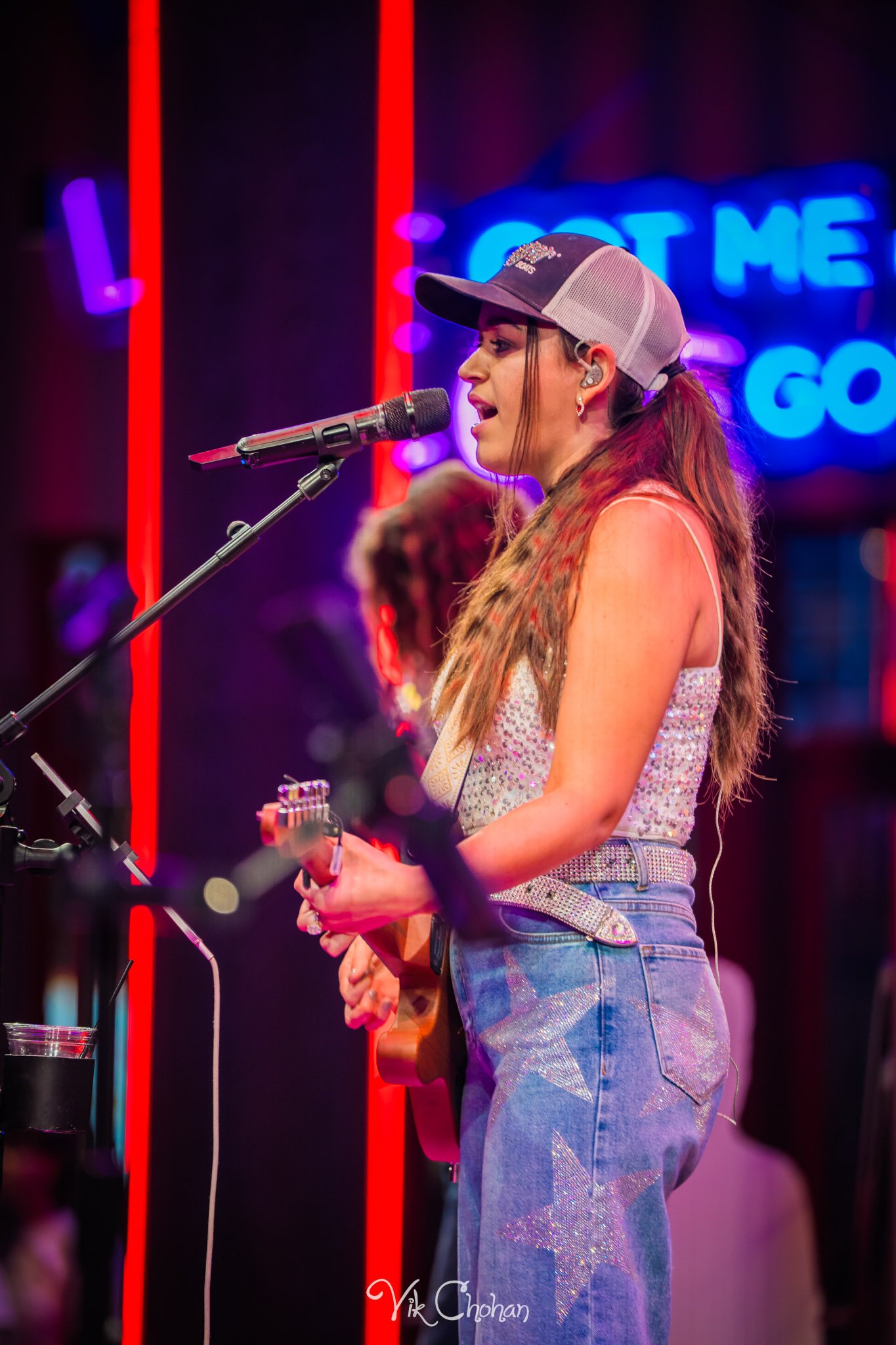 2026-10-08-Kristen-Brown-Performing-at-Ole-Red-Blake-Shelton-oct-8th-2026-Vik-Chohan-Photography-Social-Media-135.jpg