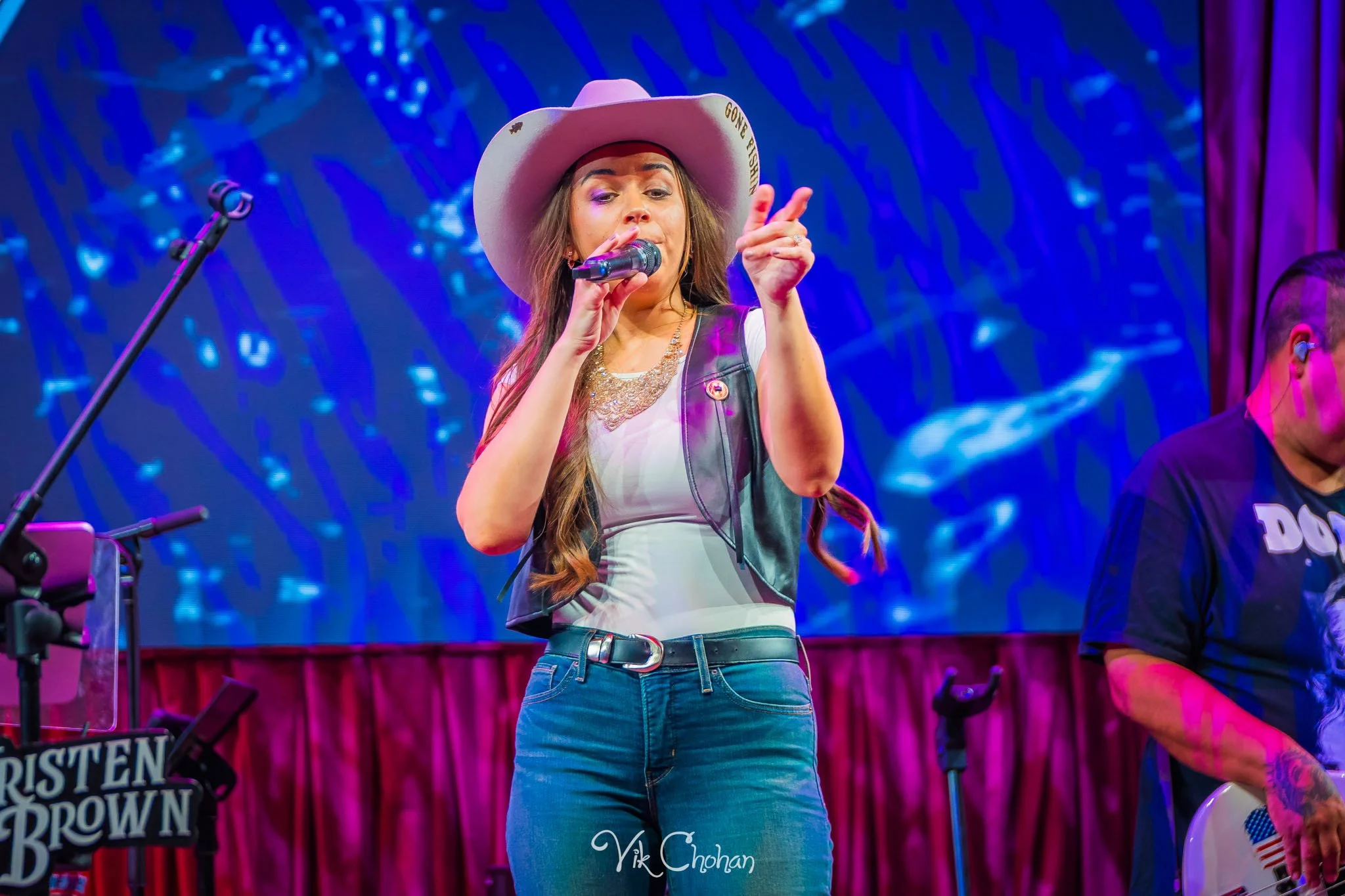 2026-10-11-Kristen-Brown-Performing-at-Ole-Red-Blake-Shelton-oct-11th-2026-Vik-Chohan-Photography-Social-Media-011.jpg