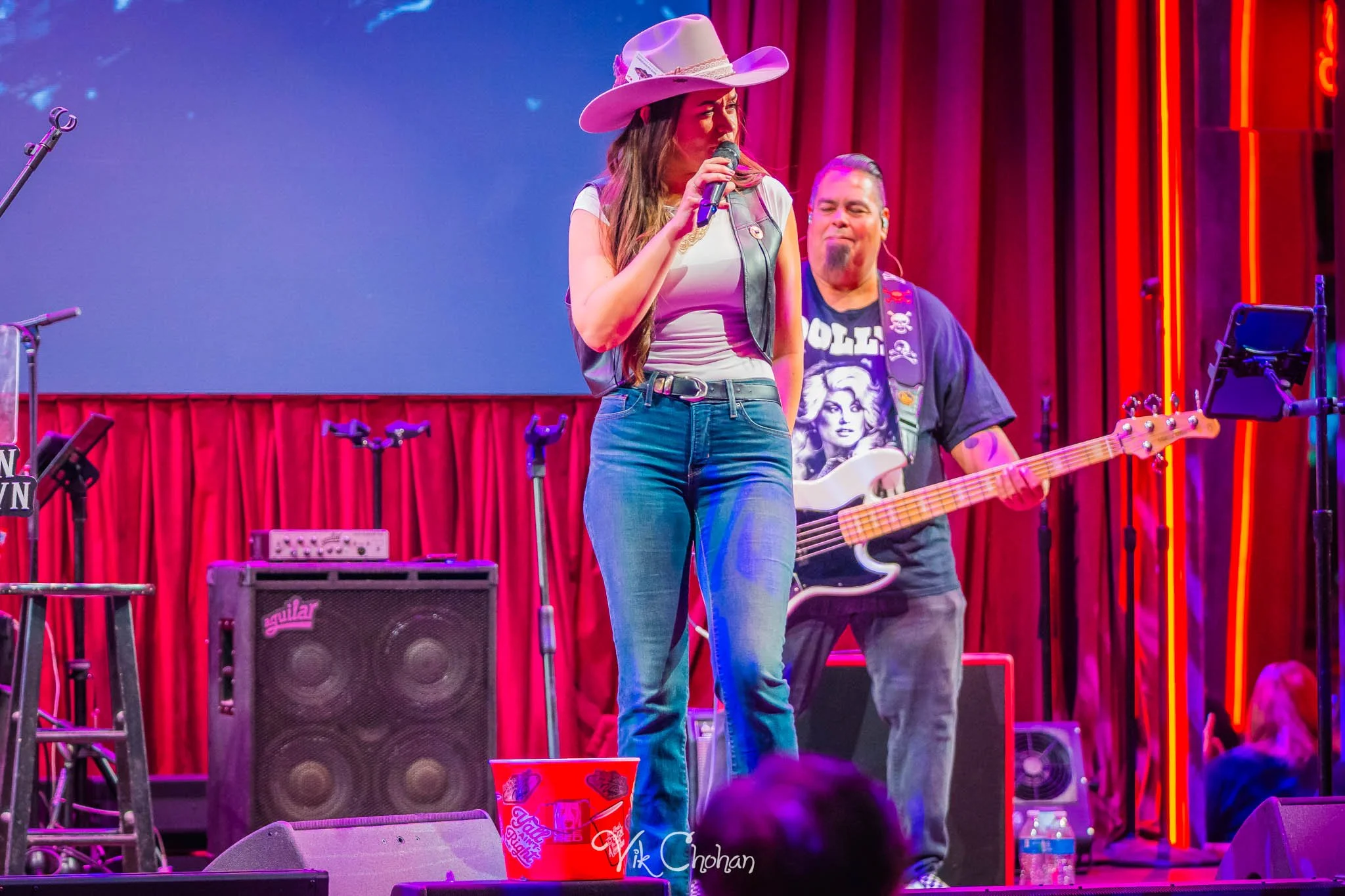 2026-10-11-Kristen-Brown-Performing-at-Ole-Red-Blake-Shelton-oct-11th-2026-Vik-Chohan-Photography-Social-Media-017.jpg