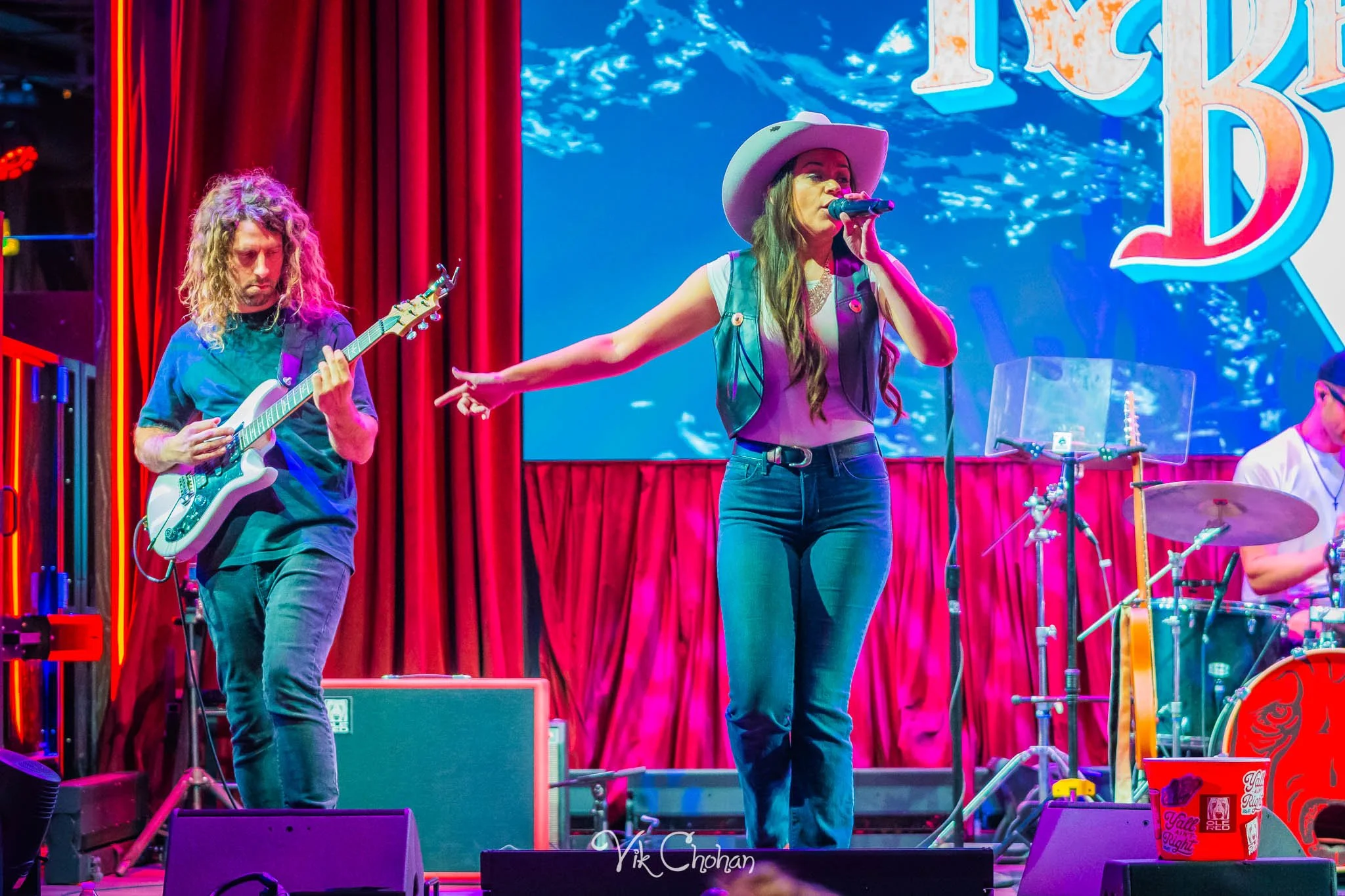 2026-10-11-Kristen-Brown-Performing-at-Ole-Red-Blake-Shelton-oct-11th-2026-Vik-Chohan-Photography-Social-Media-028.jpg