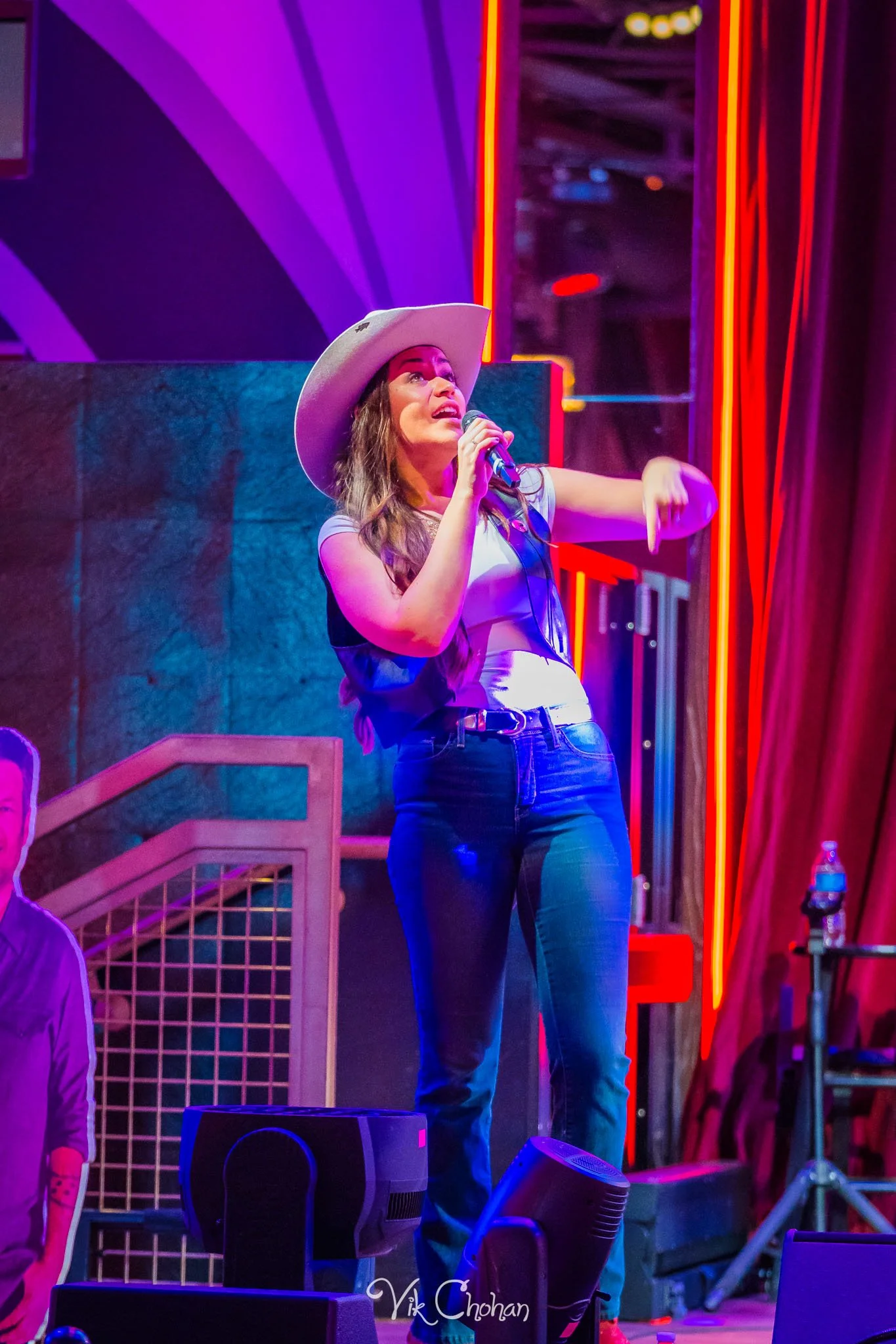 2026-10-11-Kristen-Brown-Performing-at-Ole-Red-Blake-Shelton-oct-11th-2026-Vik-Chohan-Photography-Social-Media-033.jpg