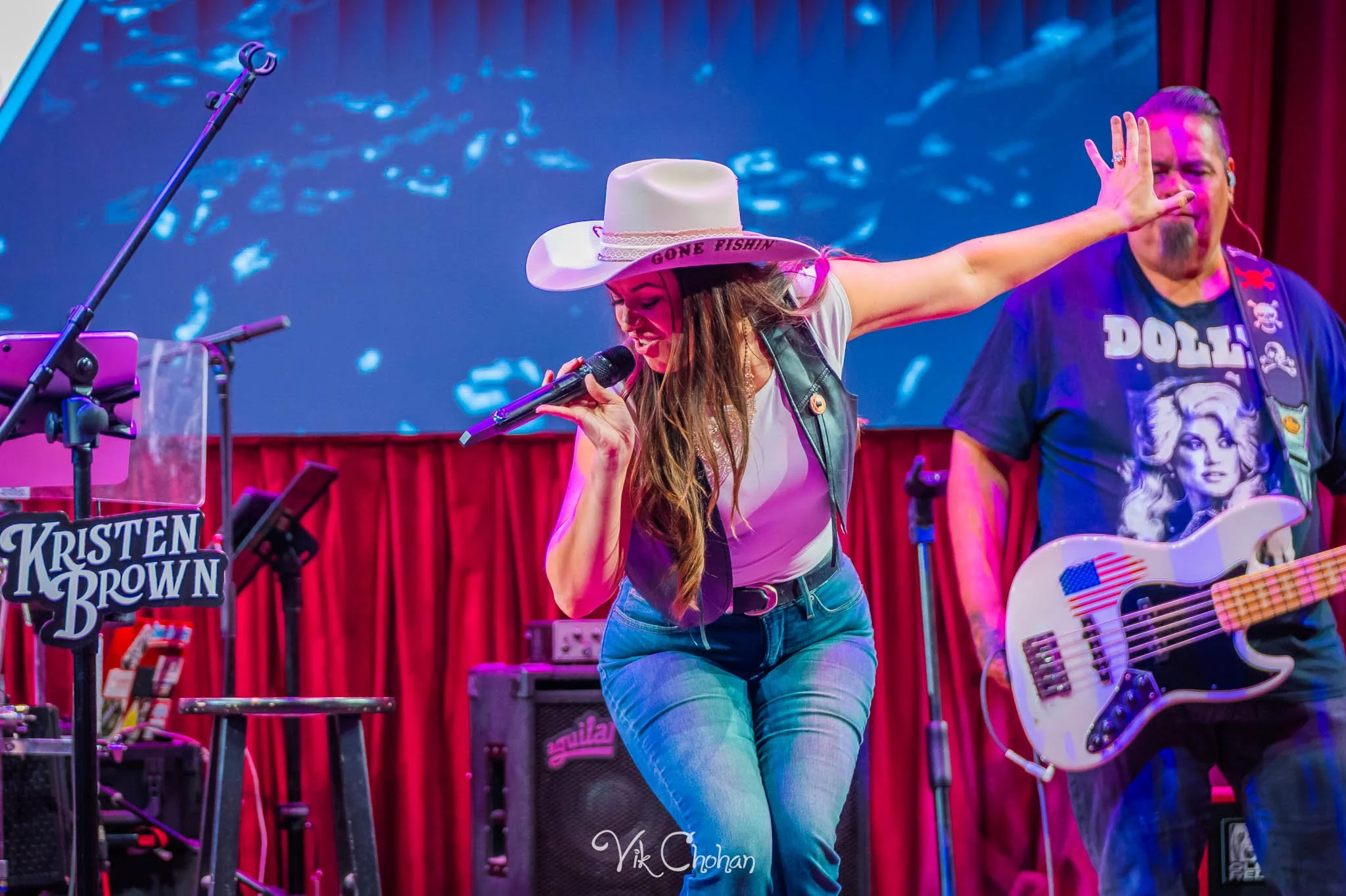 2026-10-11-Kristen-Brown-Performing-at-Ole-Red-Blake-Shelton-oct-11th-2026-Vik-Chohan-Photography-Social-Media-036.jpg