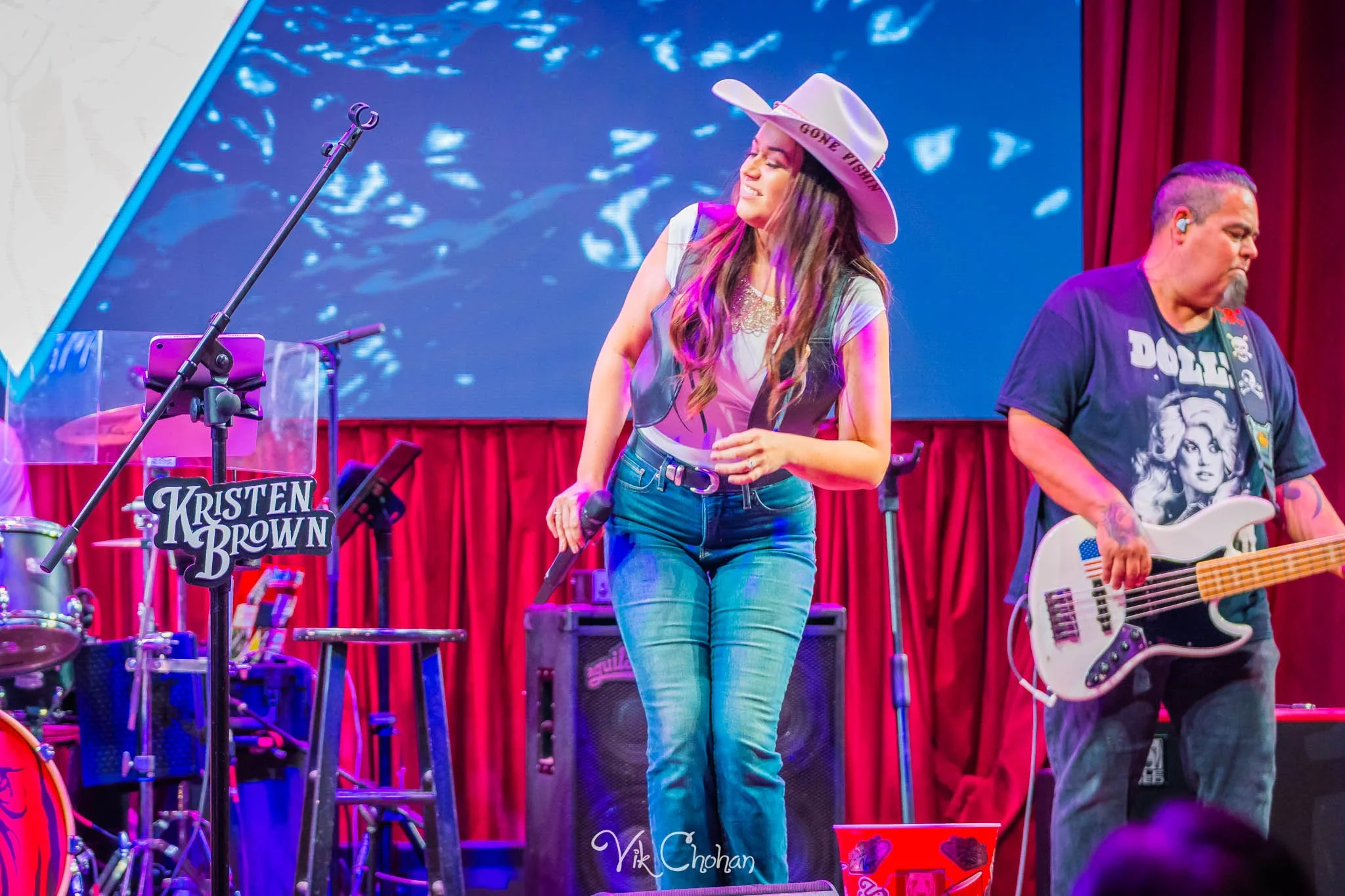 2026-10-11-Kristen-Brown-Performing-at-Ole-Red-Blake-Shelton-oct-11th-2026-Vik-Chohan-Photography-Social-Media-039.jpg