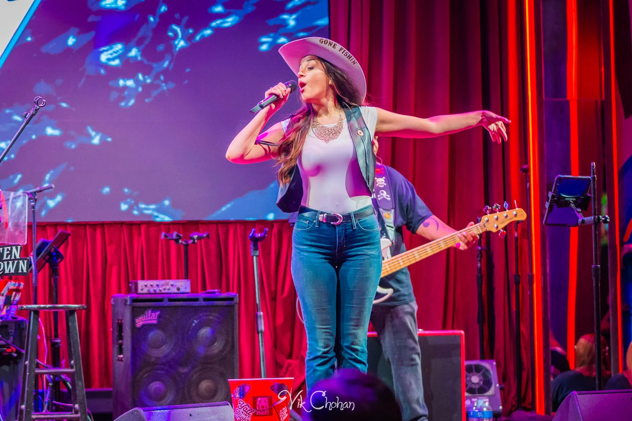 2026-10-11-Kristen-Brown-Performing-at-Ole-Red-Blake-Shelton-oct-11th-2026-Vik-Chohan-Photography-Social-Media-044.jpg