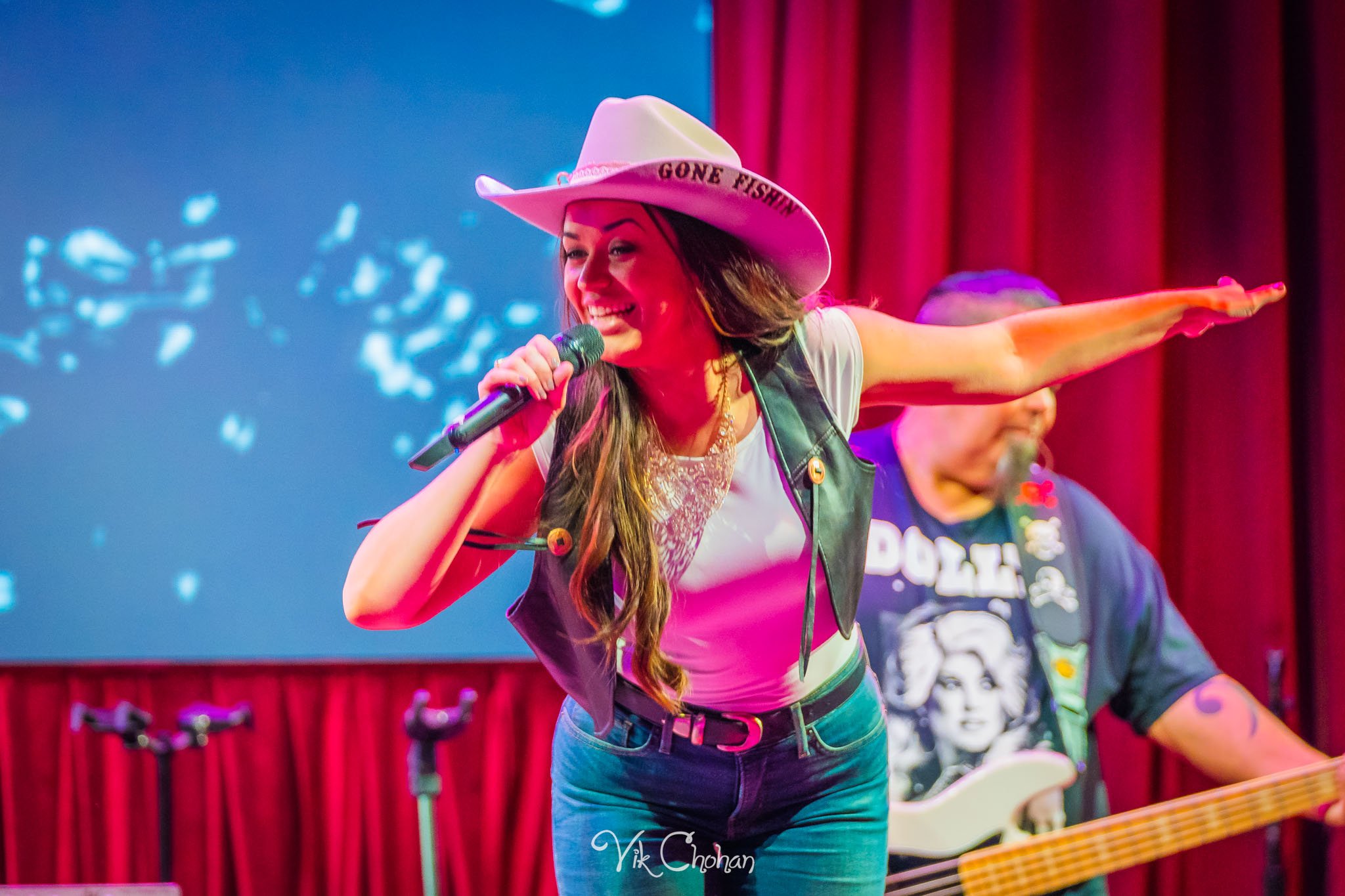 2026-10-11-Kristen-Brown-Performing-at-Ole-Red-Blake-Shelton-oct-11th-2026-Vik-Chohan-Photography-Social-Media-045.jpg