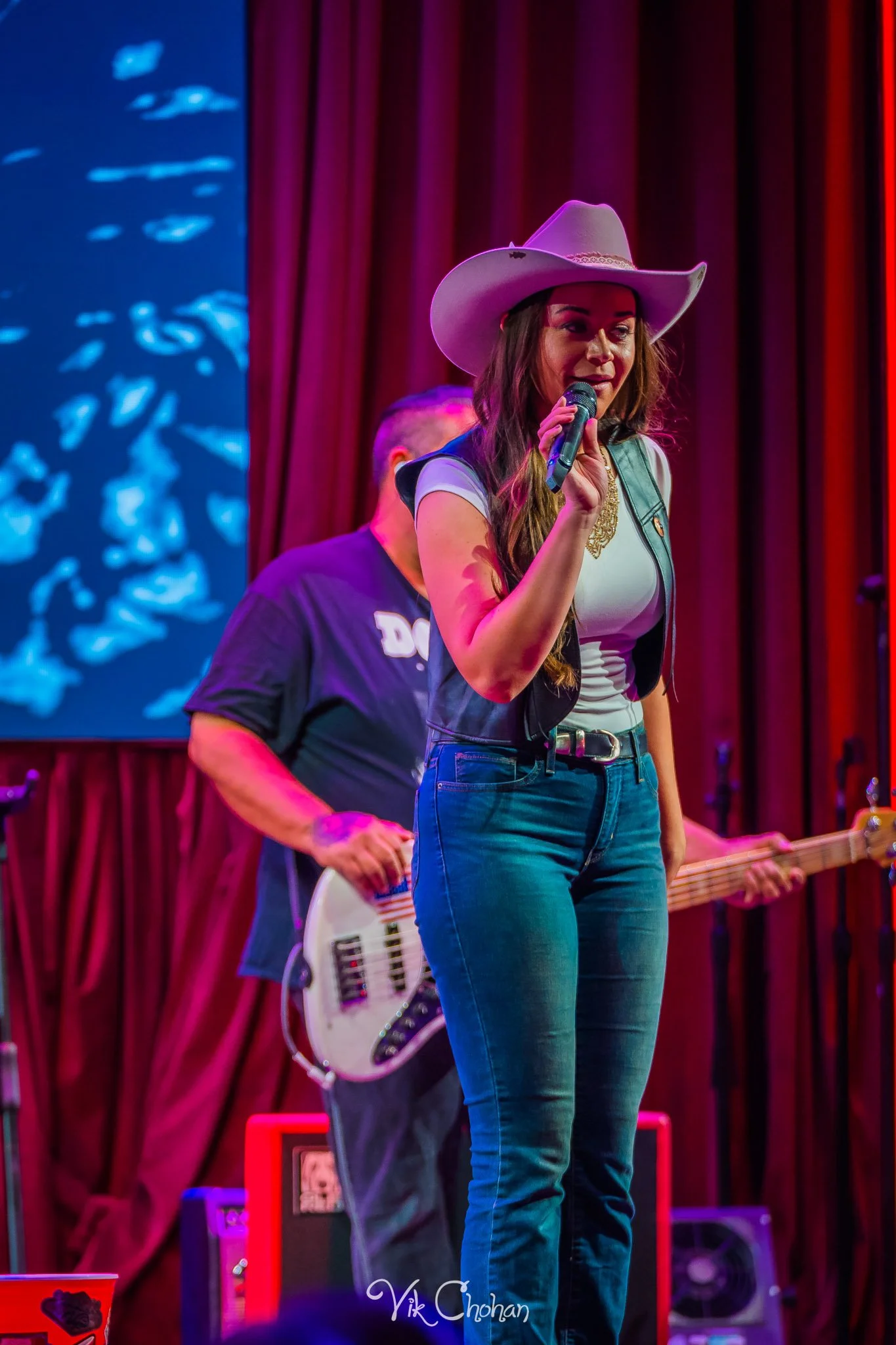 2026-10-11-Kristen-Brown-Performing-at-Ole-Red-Blake-Shelton-oct-11th-2026-Vik-Chohan-Photography-Social-Media-056.jpg
