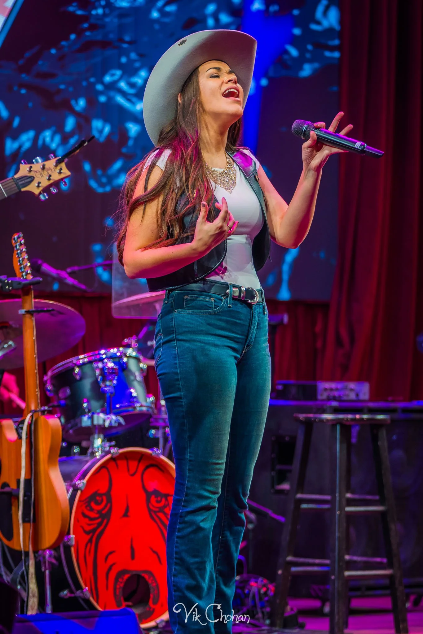 2026-10-11-Kristen-Brown-Performing-at-Ole-Red-Blake-Shelton-oct-11th-2026-Vik-Chohan-Photography-Social-Media-077.jpg