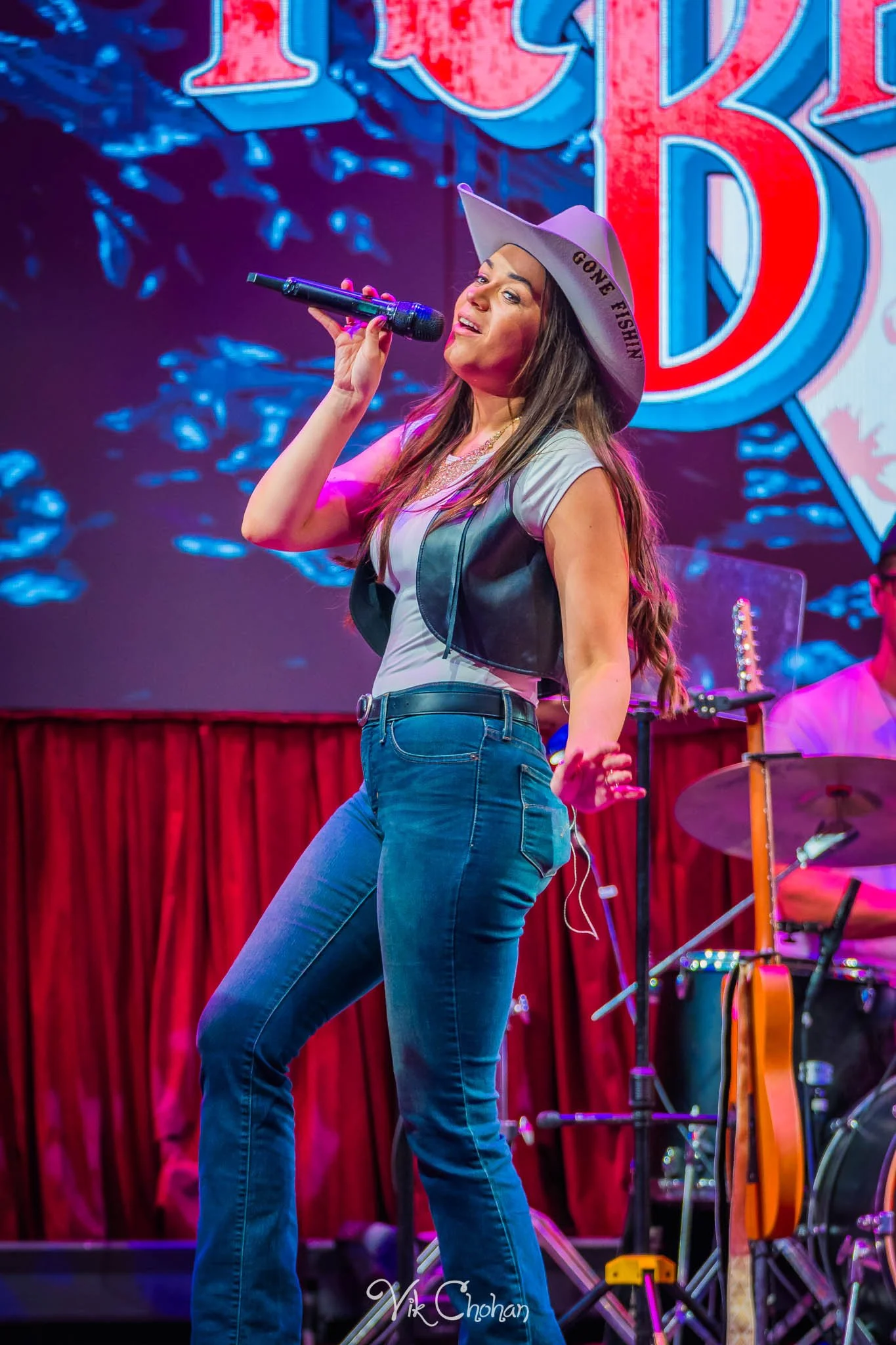 2026-10-11-Kristen-Brown-Performing-at-Ole-Red-Blake-Shelton-oct-11th-2026-Vik-Chohan-Photography-Social-Media-092.jpg