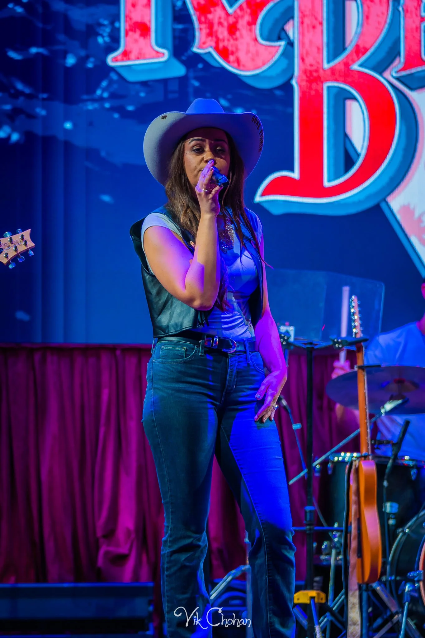 2026-10-11-Kristen-Brown-Performing-at-Ole-Red-Blake-Shelton-oct-11th-2026-Vik-Chohan-Photography-Social-Media-107.jpg